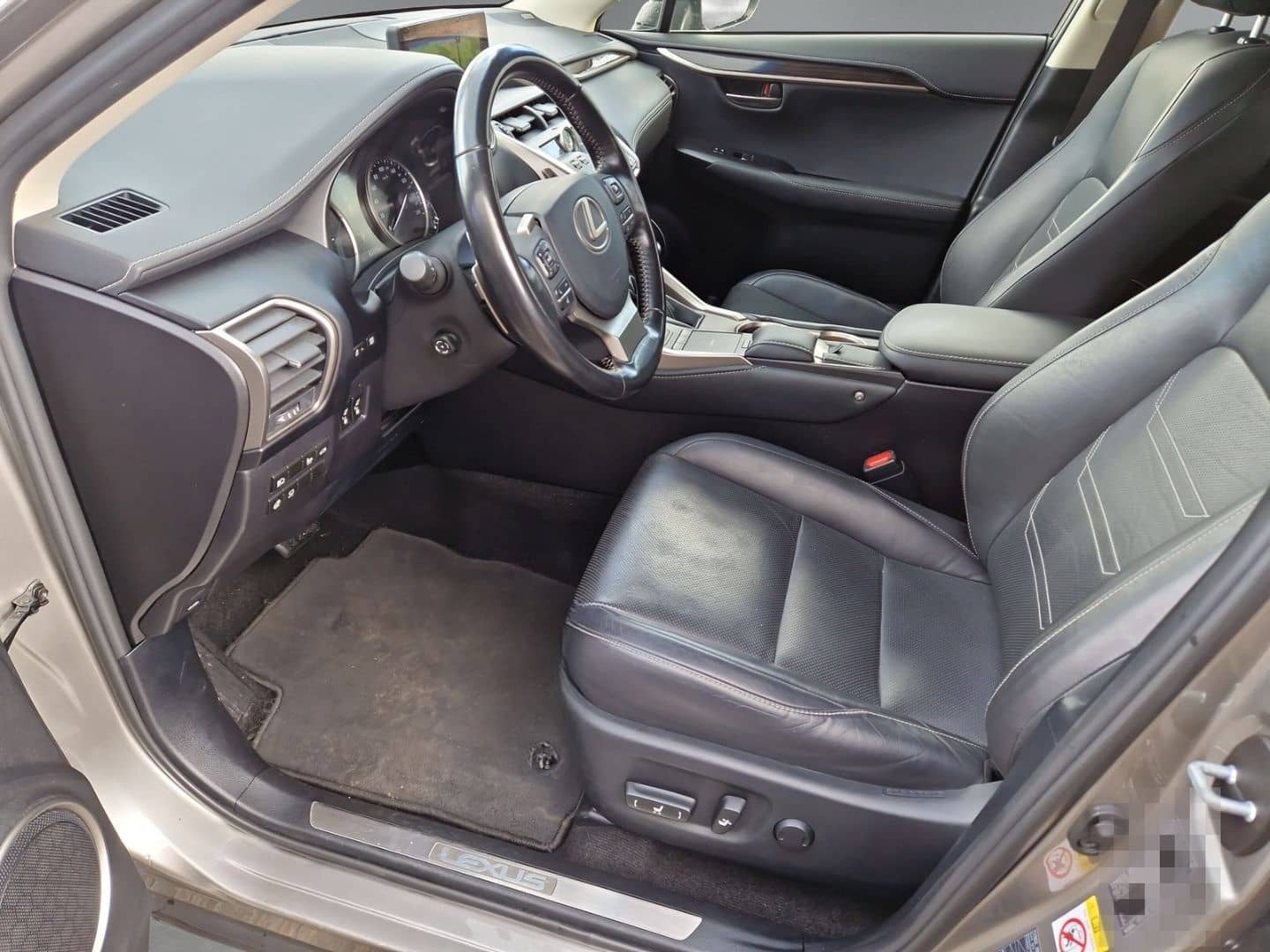 Lexus NX 300h E-Four Luxury Pano Memory Sitze 360 Kame foto 10