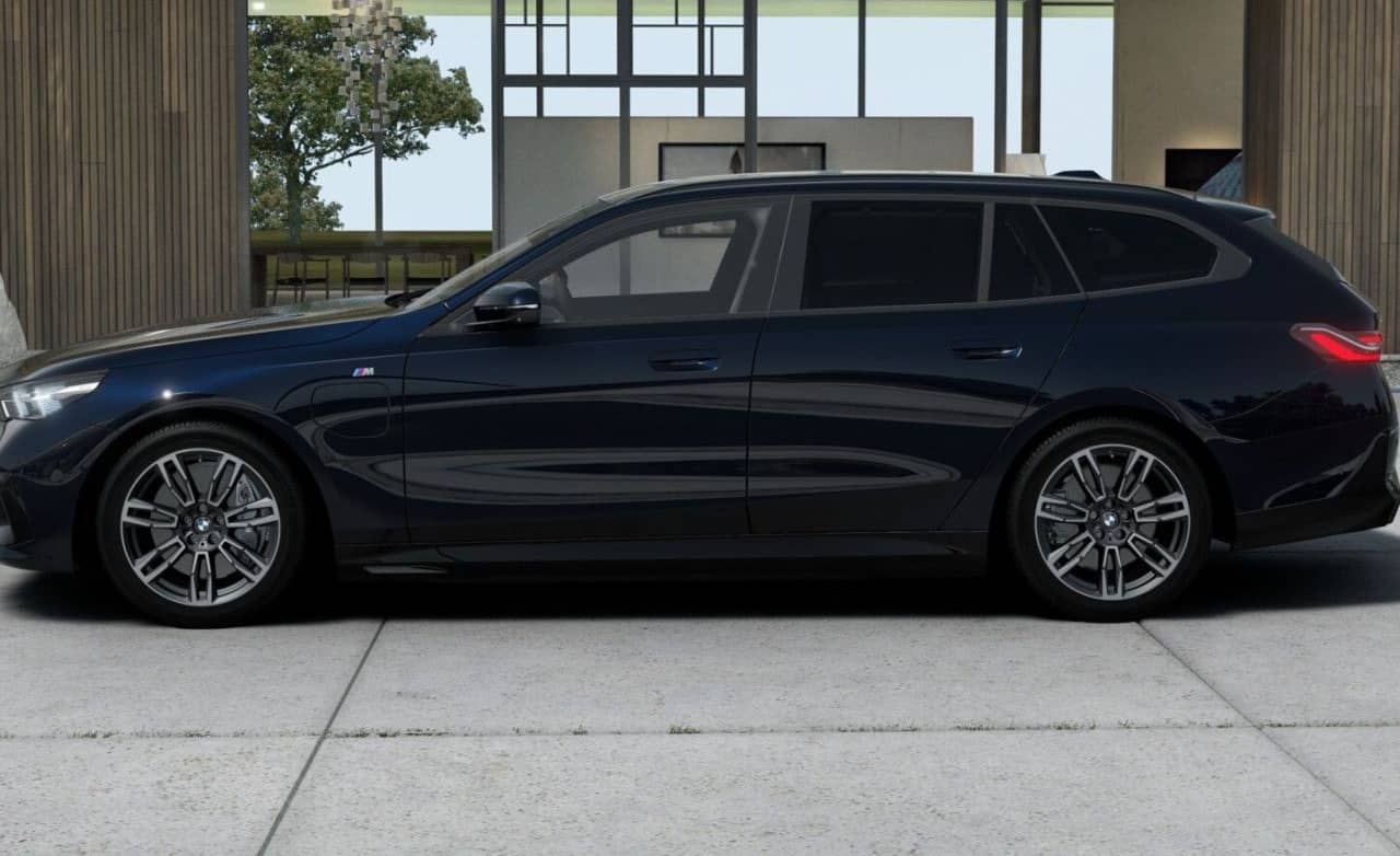 BMW 550e xDr T M Sport DAProf,B&W,Pano,AHK,360°,HUD foto 4