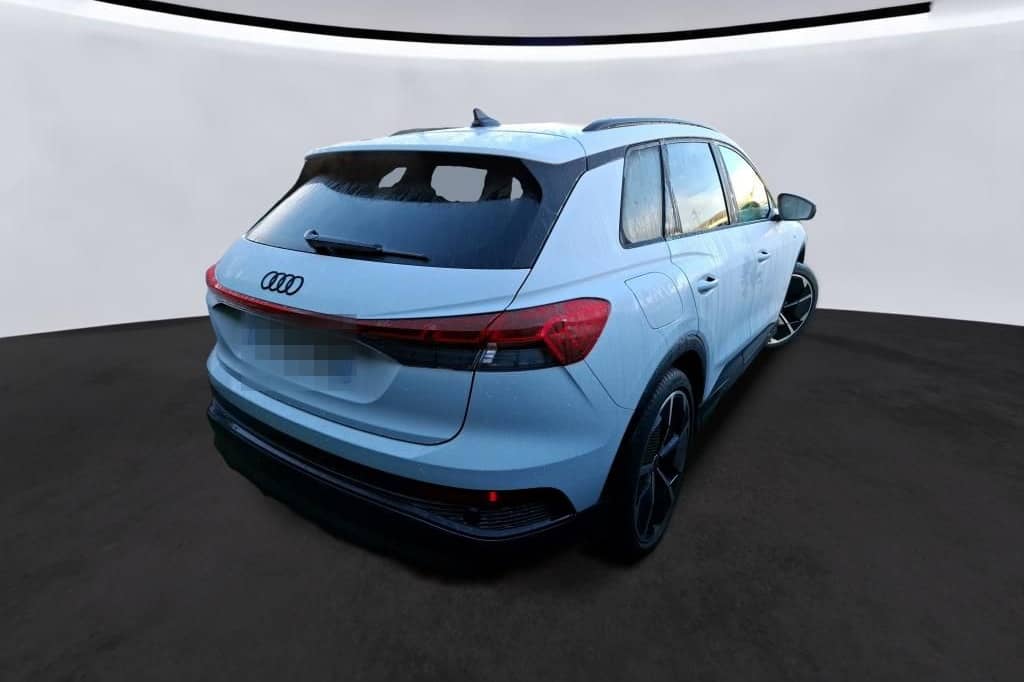 Audi Q4 45 e-tron S line foto 3