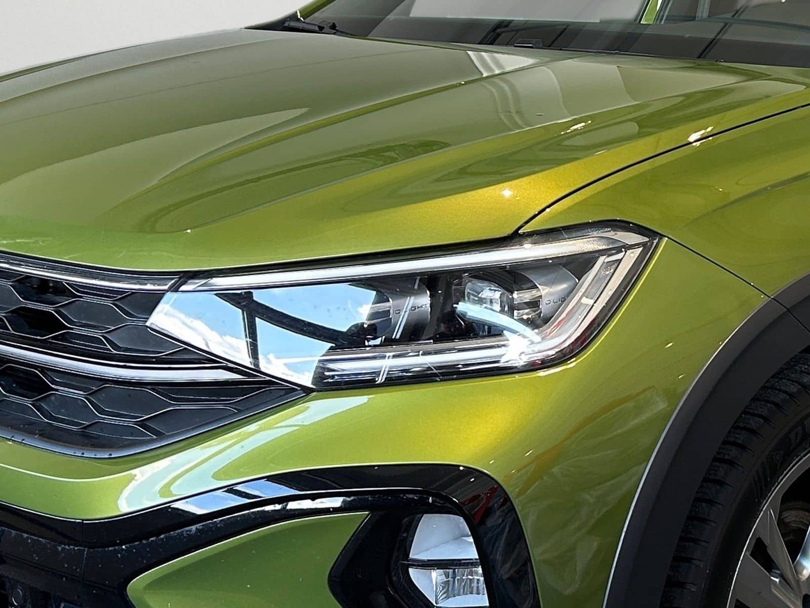 Volkswagen Taigo 1.0 TSI R-Line *MATRIX*KAMERA*NAVI* foto 6