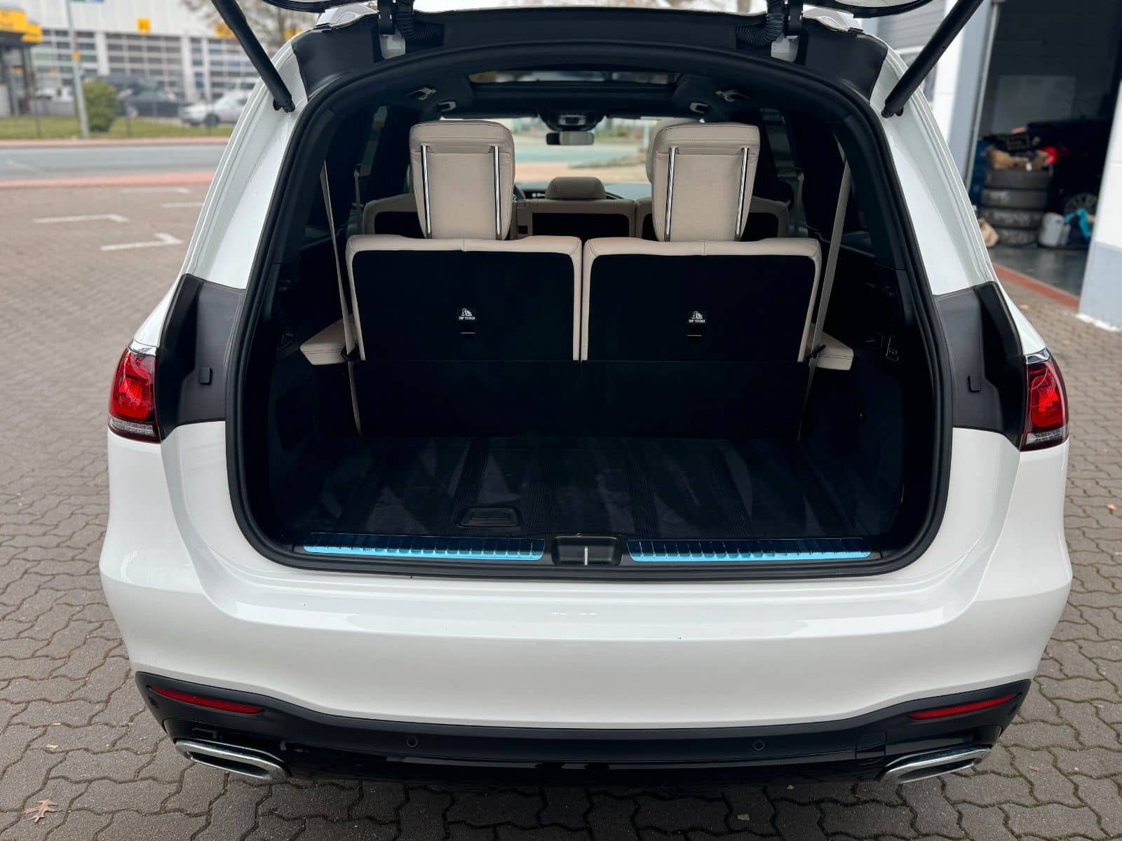 Mercedes-Benz GLS 400 d 4Matic AMG/PANO/MBEAM/360°/LUFT/BURM/ foto 18