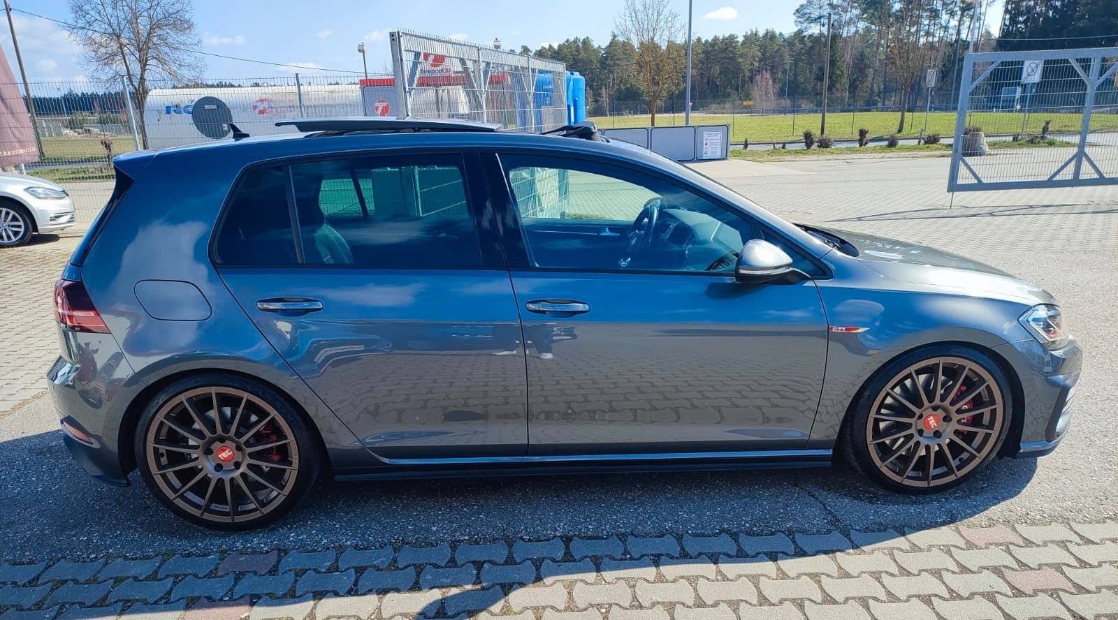 Volkswagen Golf VII Lim. GTI Performance TOP Zustand! foto 1