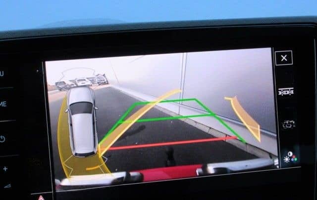 Volkswagen Passat Variant Business Navi AHK ACC LED Kamera foto 6