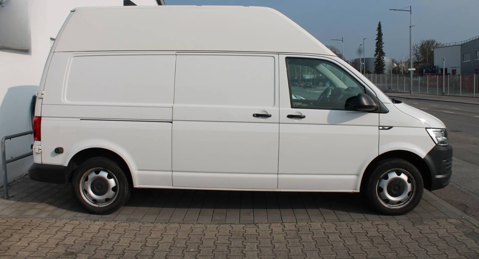 Volkswagen T6 Hoch Lang 4-Motion DSG 204 PS foto 2