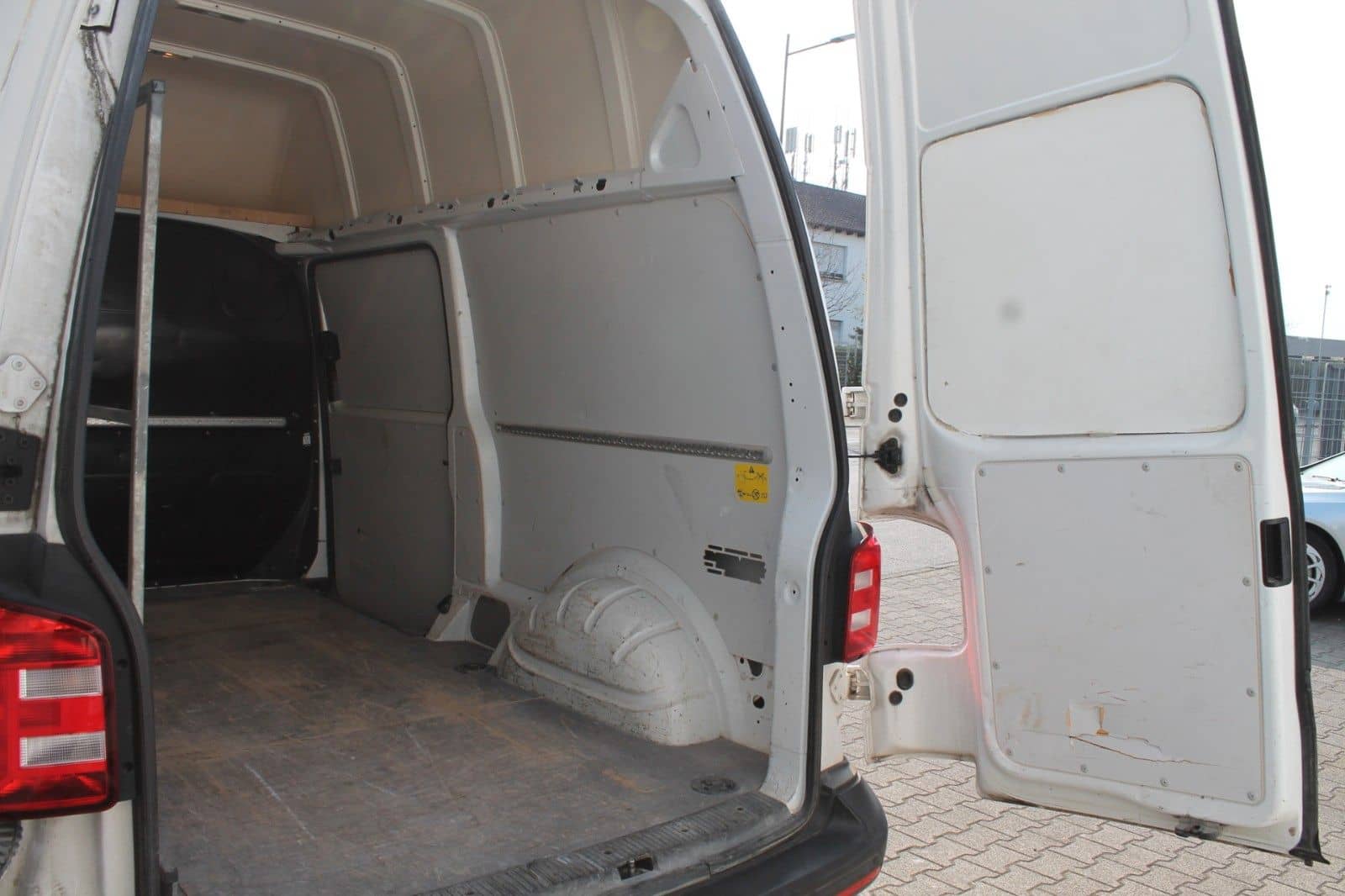 Volkswagen T6 Hoch Lang 4-Motion DSG 204 PS foto 14