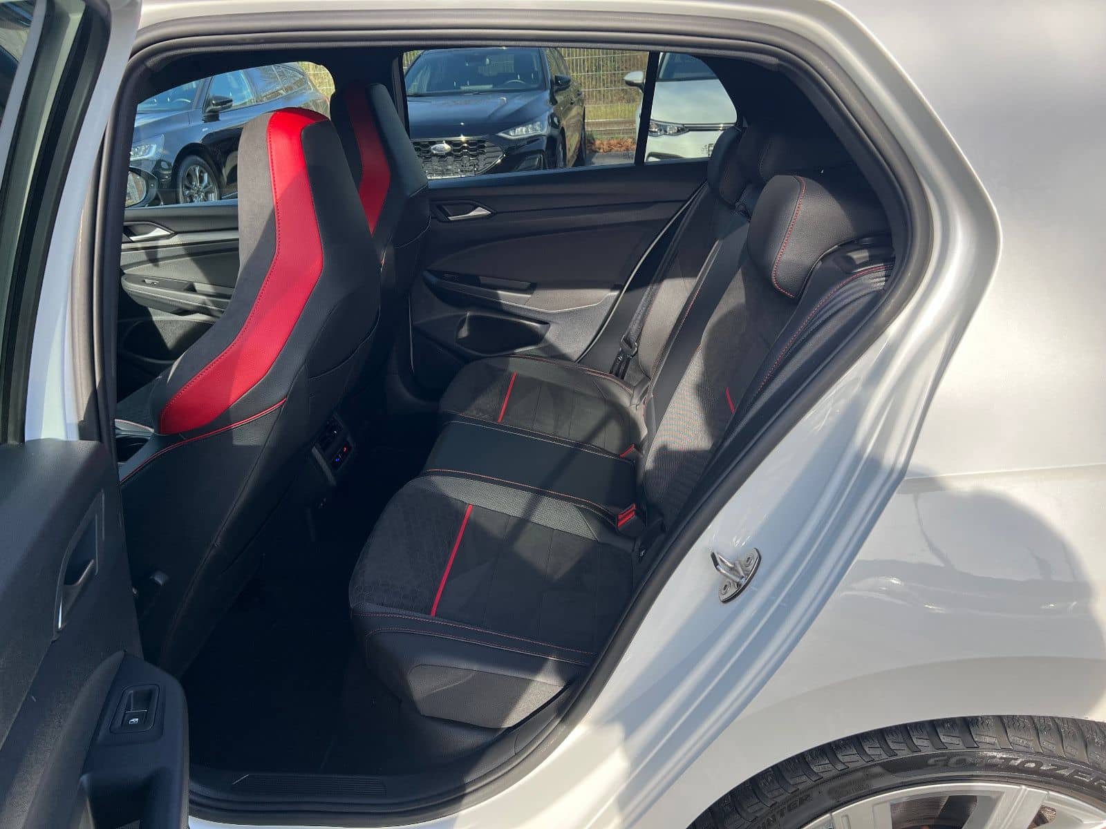 Volkswagen Golf 2.0 TSI OPF DSG GTI Clubsport foto 25