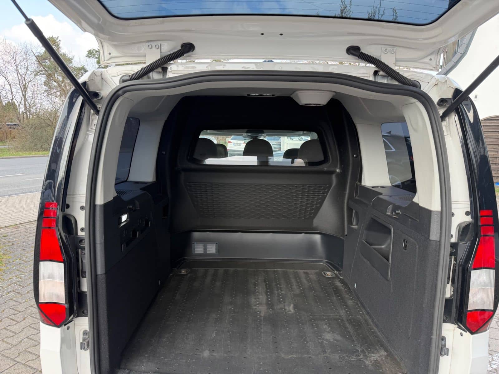 Volkswagen Caddy Maxi/ foto 13