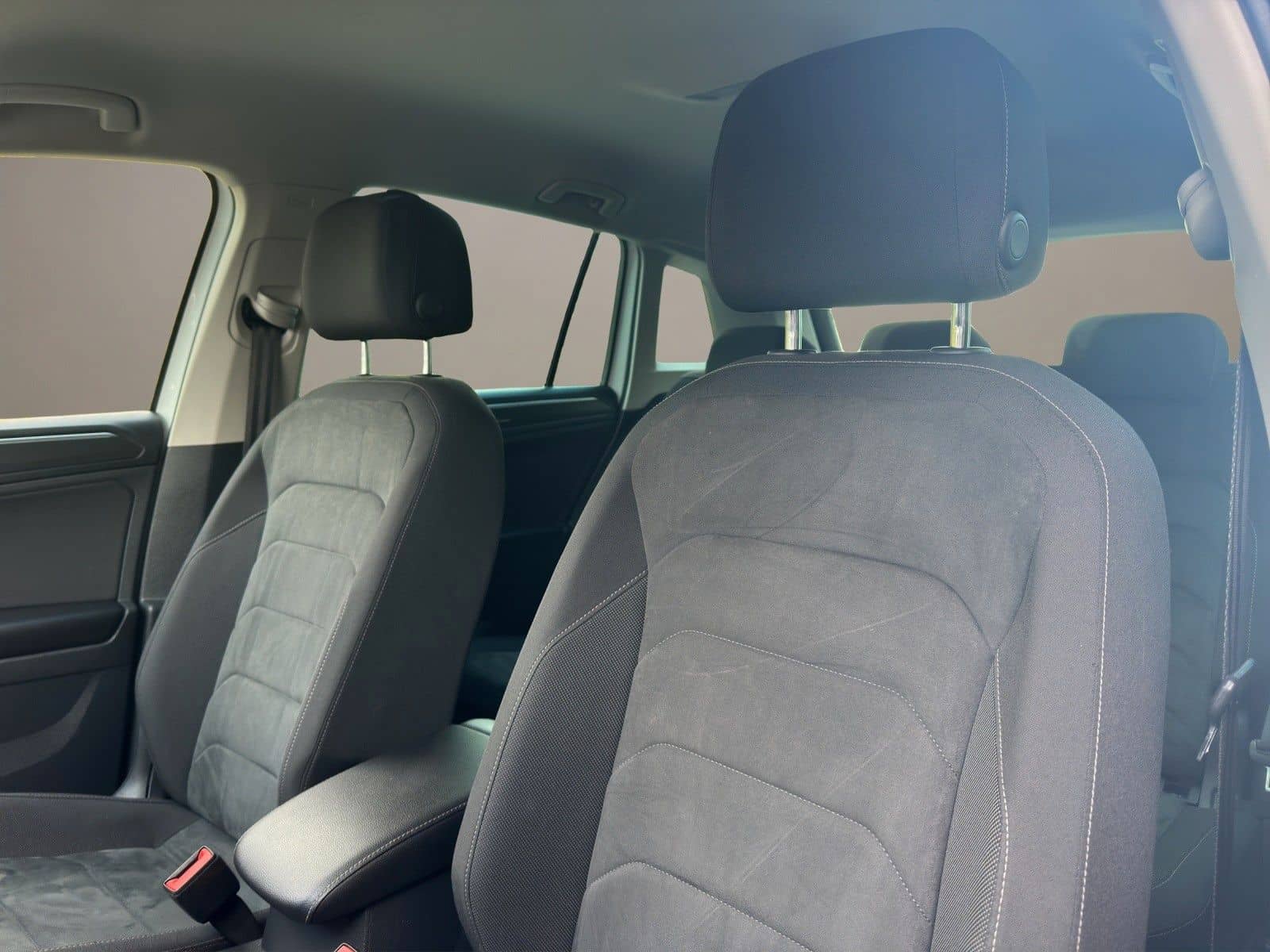 Volkswagen Tiguan 1.4 TSI HIGHL VIRTUAL/NAVI/ACC/LED/AHK foto 16