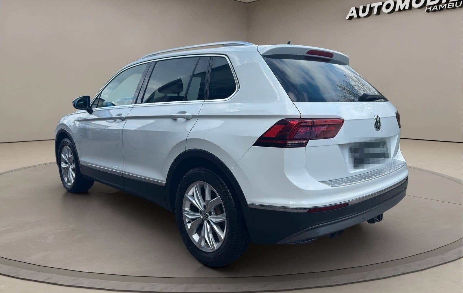 Volkswagen Tiguan 1.4 TSI HIGHL VIRTUAL/NAVI/ACC/LED/AHK foto 4