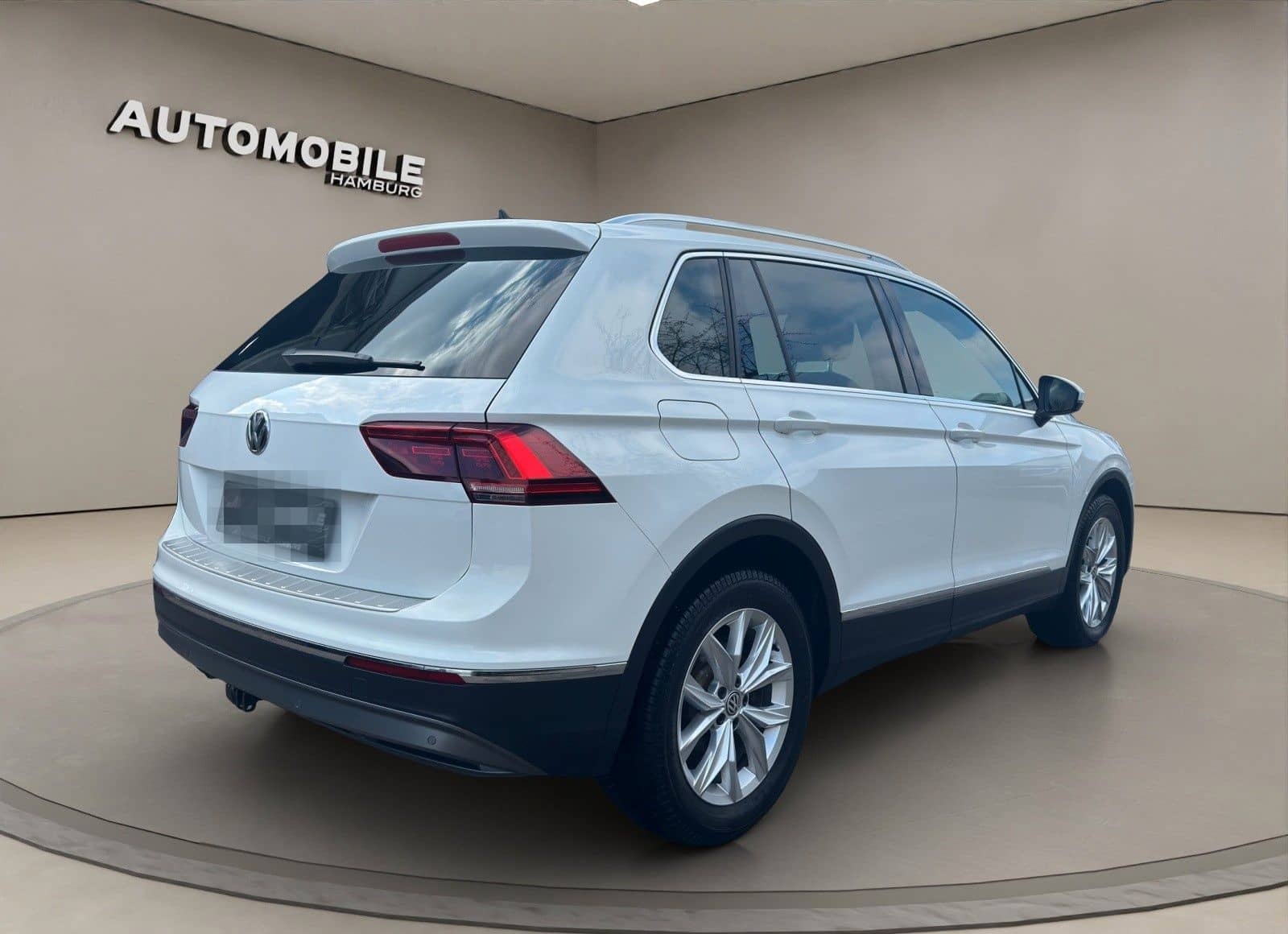 Volkswagen Tiguan 1.4 TSI HIGHL VIRTUAL/NAVI/ACC/LED/AHK foto 5