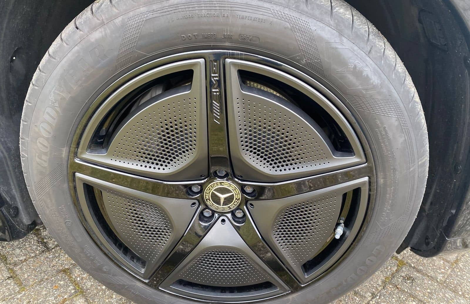 Mercedes-Benz EQS SUV 580 4M Hyperscreen/Fond TV/Pano//Desingo foto 16