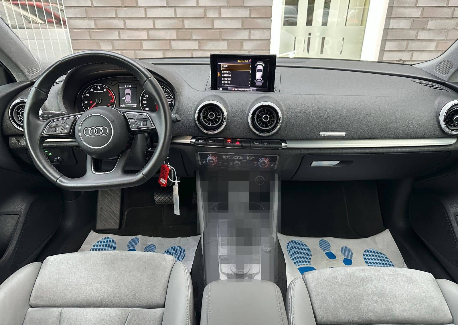 Audi A3 1.5 S-tronic Sportback Sport/Xenon/PDC/TÜVNeu foto 11