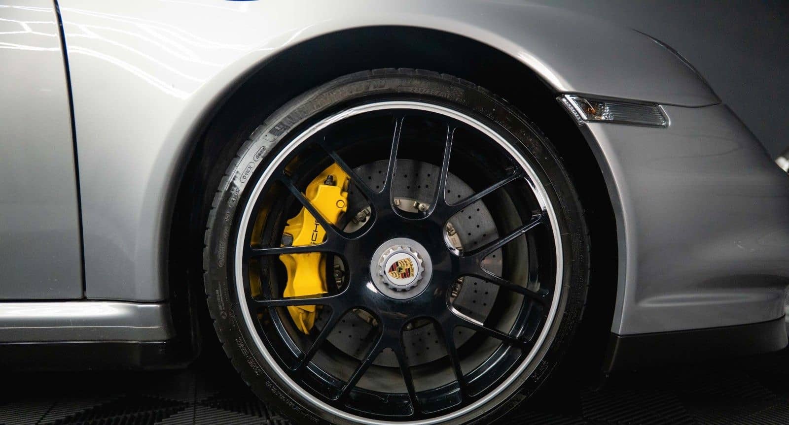 Porsche 997.2 911 Turbo S Cabrio PDK*Keramik*Unfallfrei* foto 13