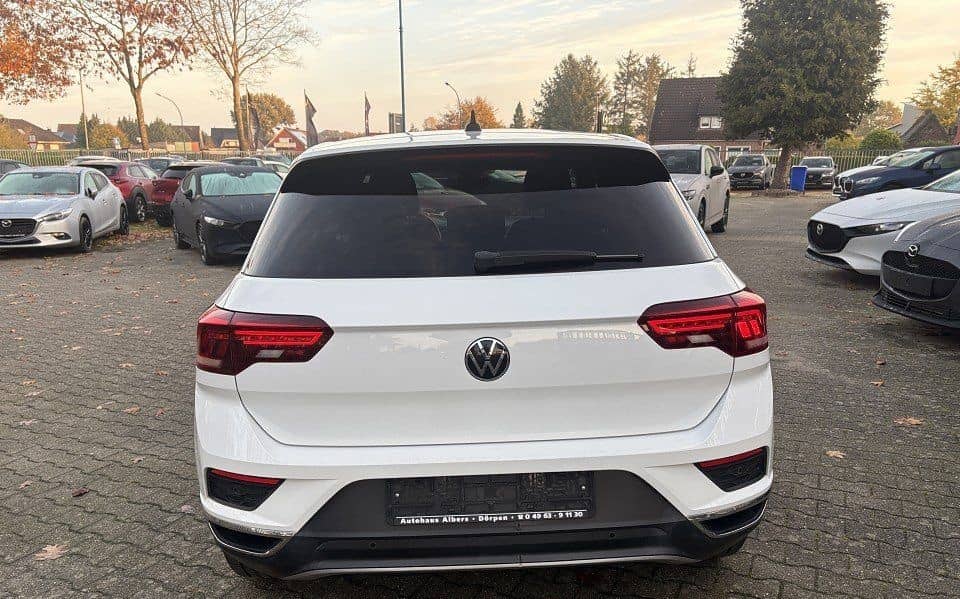 Volkswagen T-Roc 1.5 TSI Sport, Navi, PDC, ALU-F. foto 9