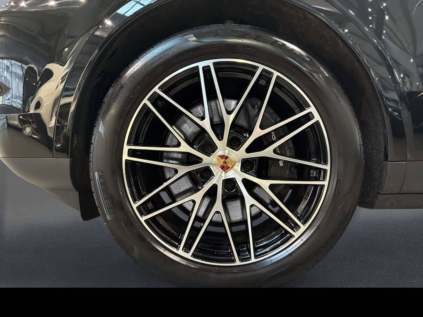 Porsche Cayenne E-Hybrid InnoDrive Head-Up BOSE 21-Zoll foto 6