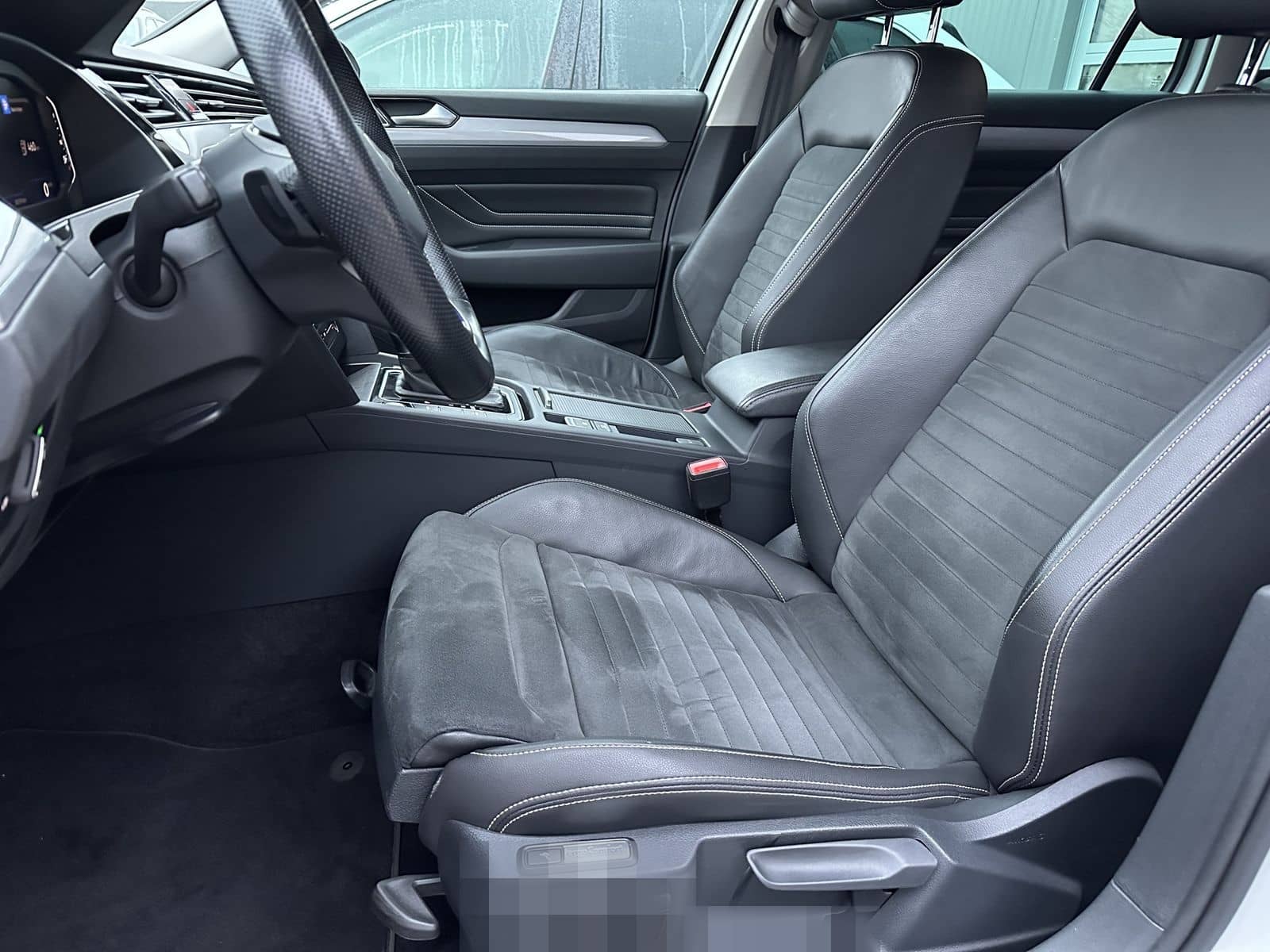 Volkswagen Passat Variant GTE Hybrid NAV+LED+AHK+VC+CARPLAY foto 9