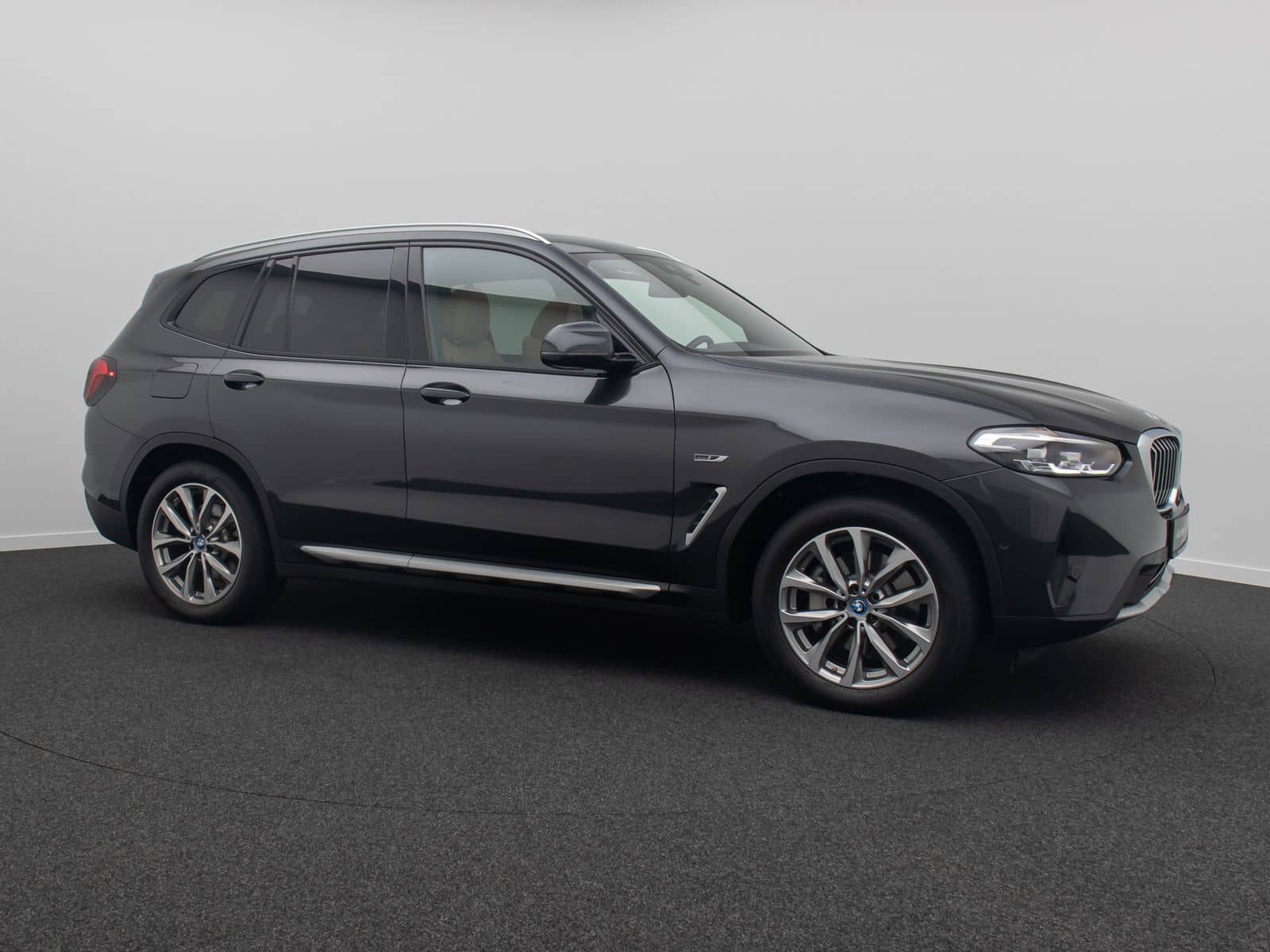 BMW X3 xD30e Kamera AHK HUD DAB Sport Panoram 19Zoll foto 4