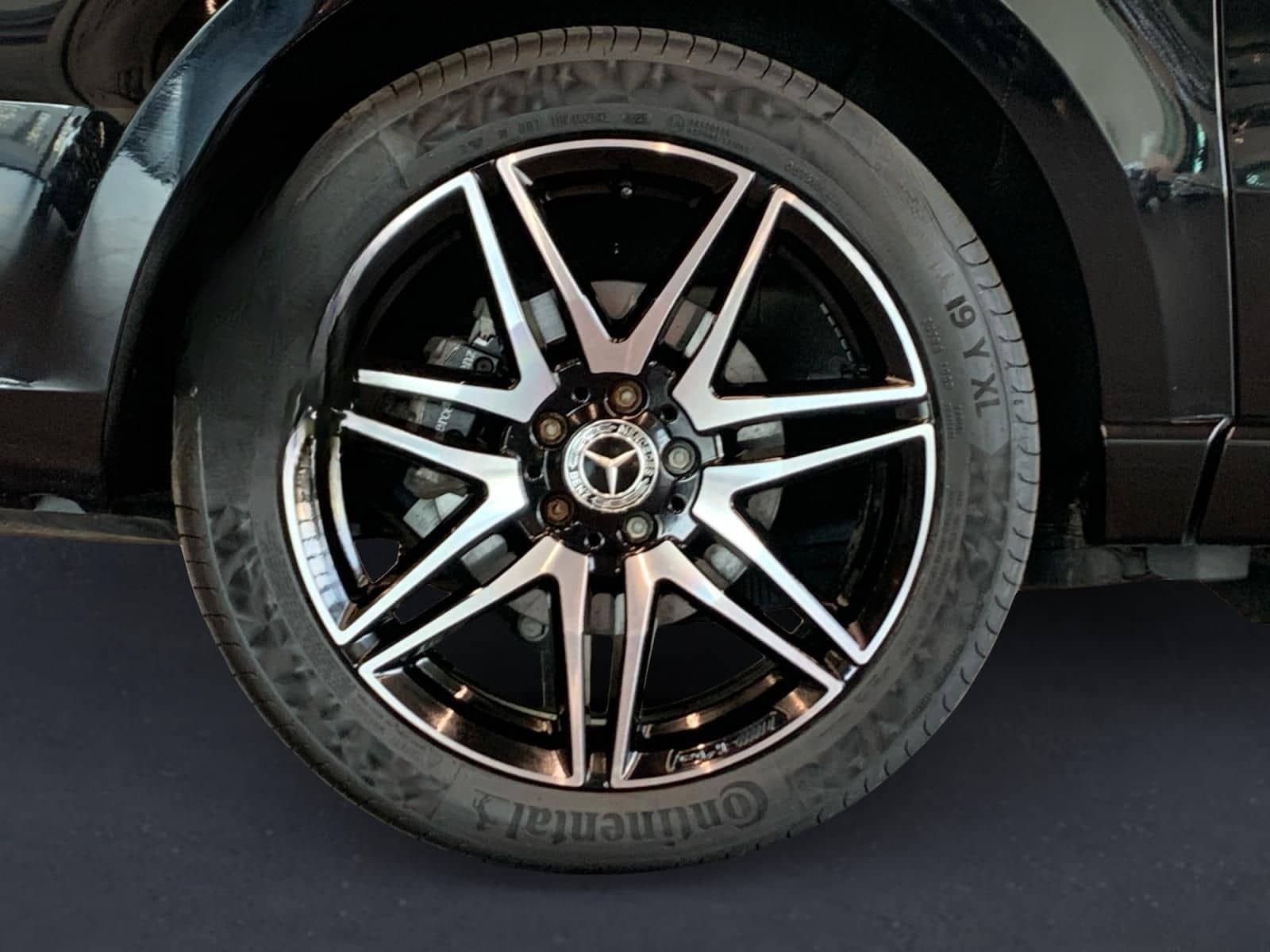 Mercedes-Benz V 300 EAV/L AMG 4MATIC *AIRMATIC*PANO-DACH*UVM* foto 15