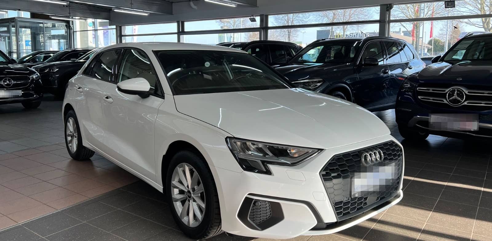 Audi A3 Sportback 30 TFSI ACC+DSP+Kamera+Connect foto 2