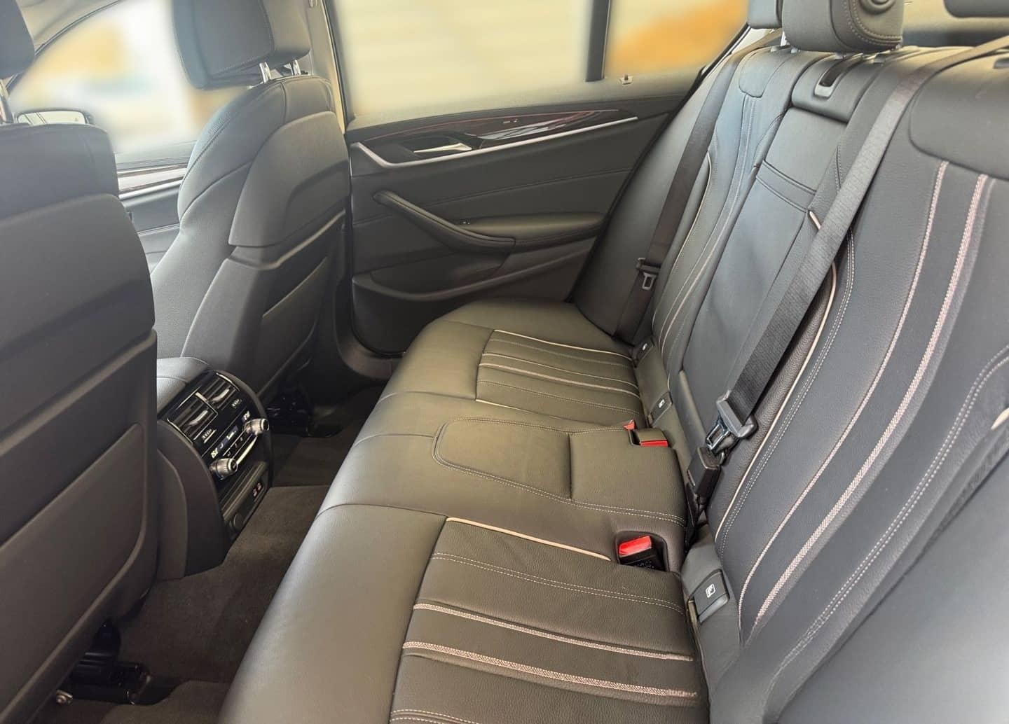 BMW 530 i Luxury Line Rückfahrkamera Head-up-Display foto 11