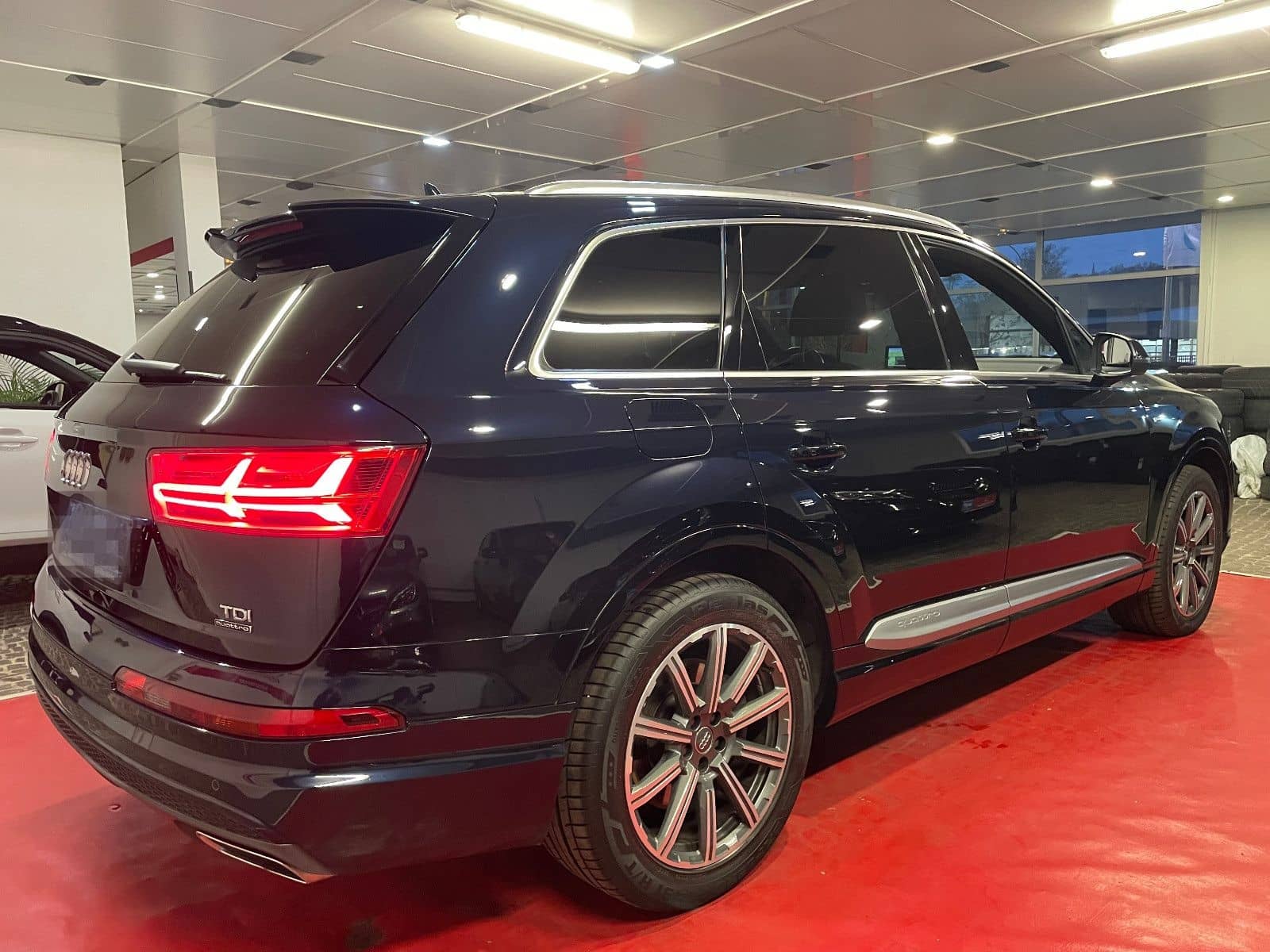 Audi Q7 3.0 TDI quattro S-Line *7 Sitzer+ DAB+ Kamera foto 7