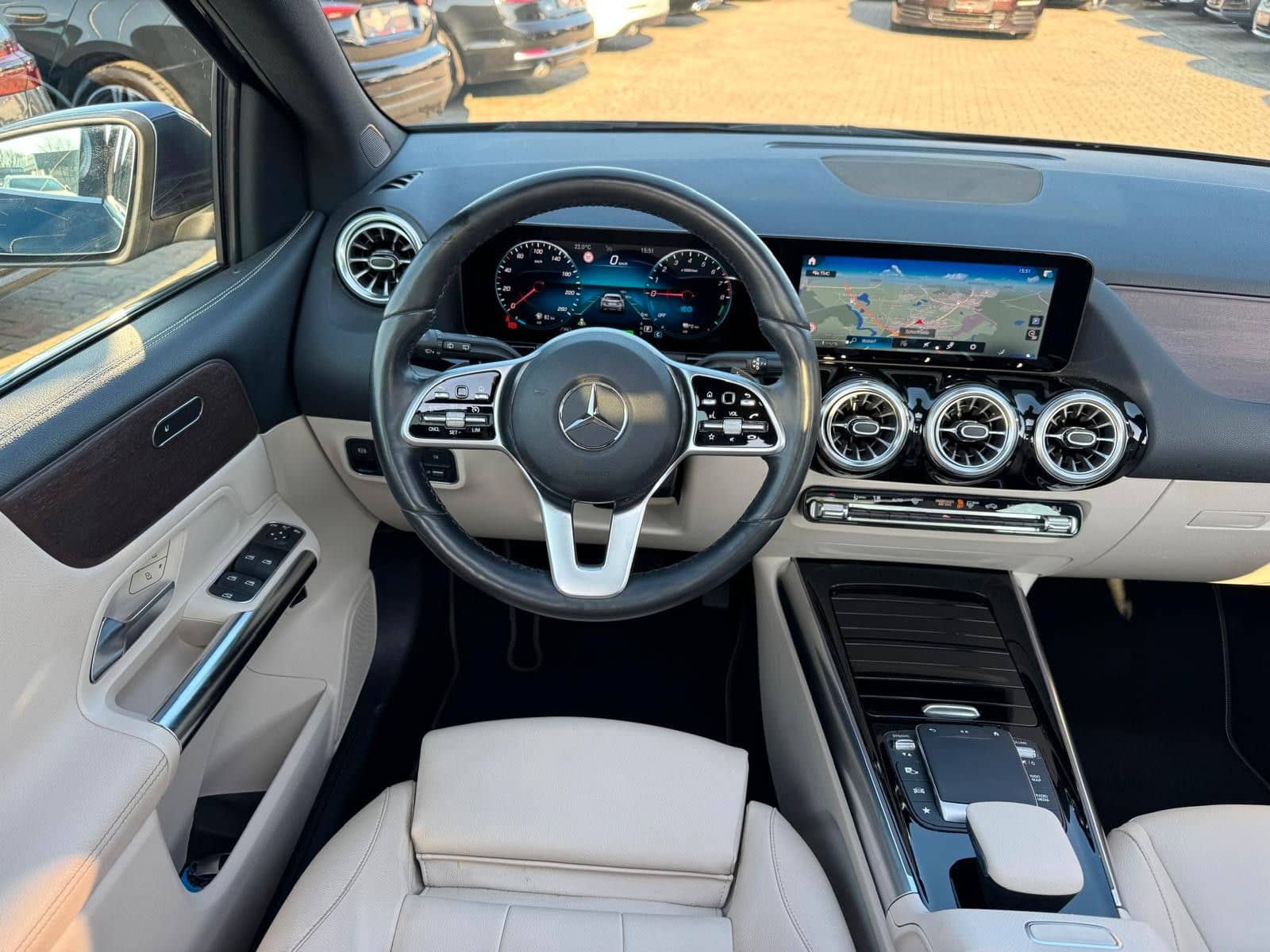 Mercedes-Benz B 250 e 8-DCT"PANO"AHK"LEDER"SPUR ASS." foto 19