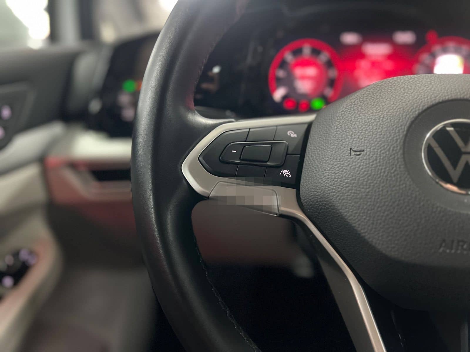 Volkswagen Golf VIII Variant 2.0 TDI Life AHK+L&S+KAM+LED foto 25