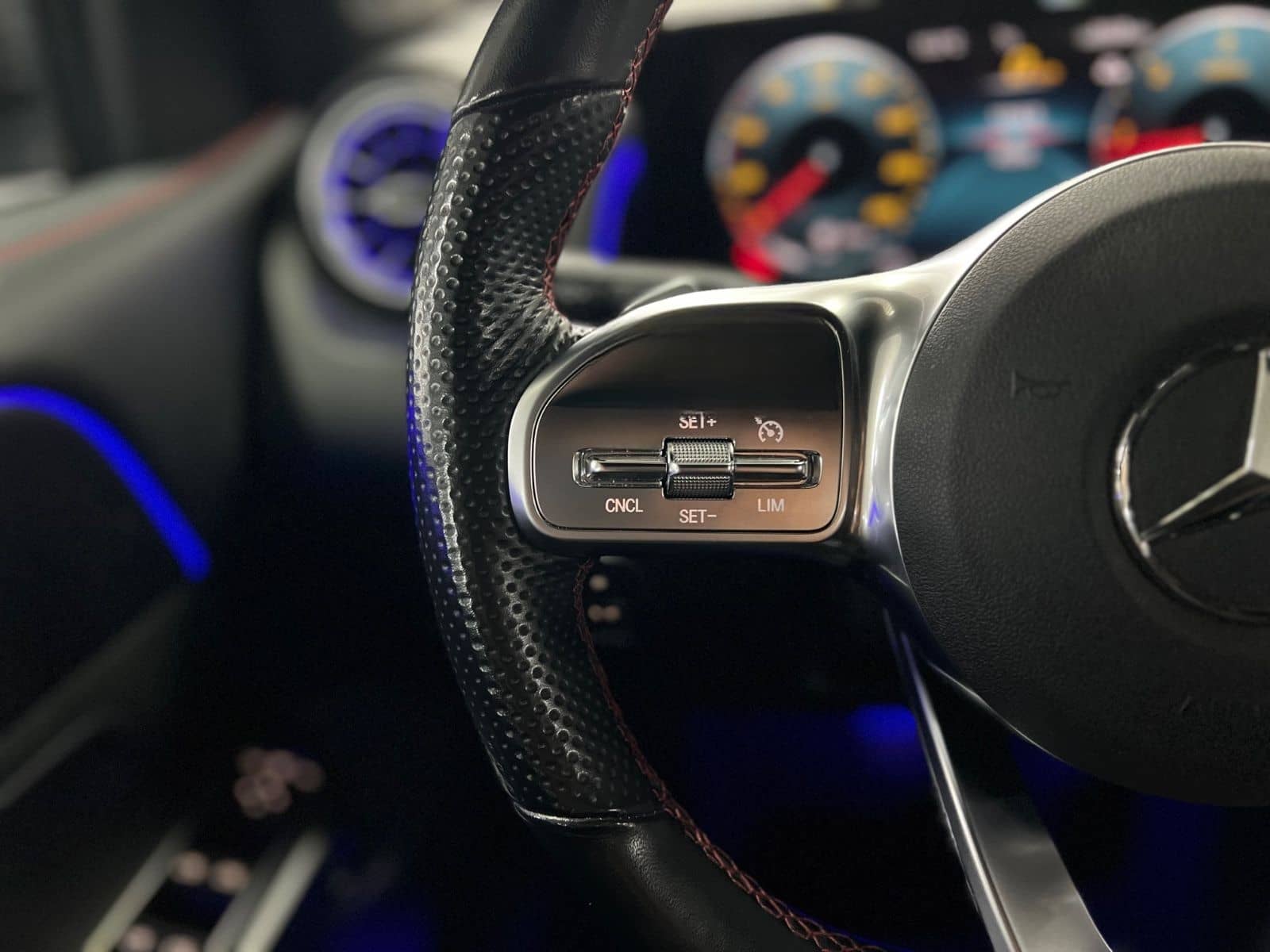 Mercedes-Benz GLB 200 d AMG Line Keyless+AMB+Spur+Halte+uvm... foto 24