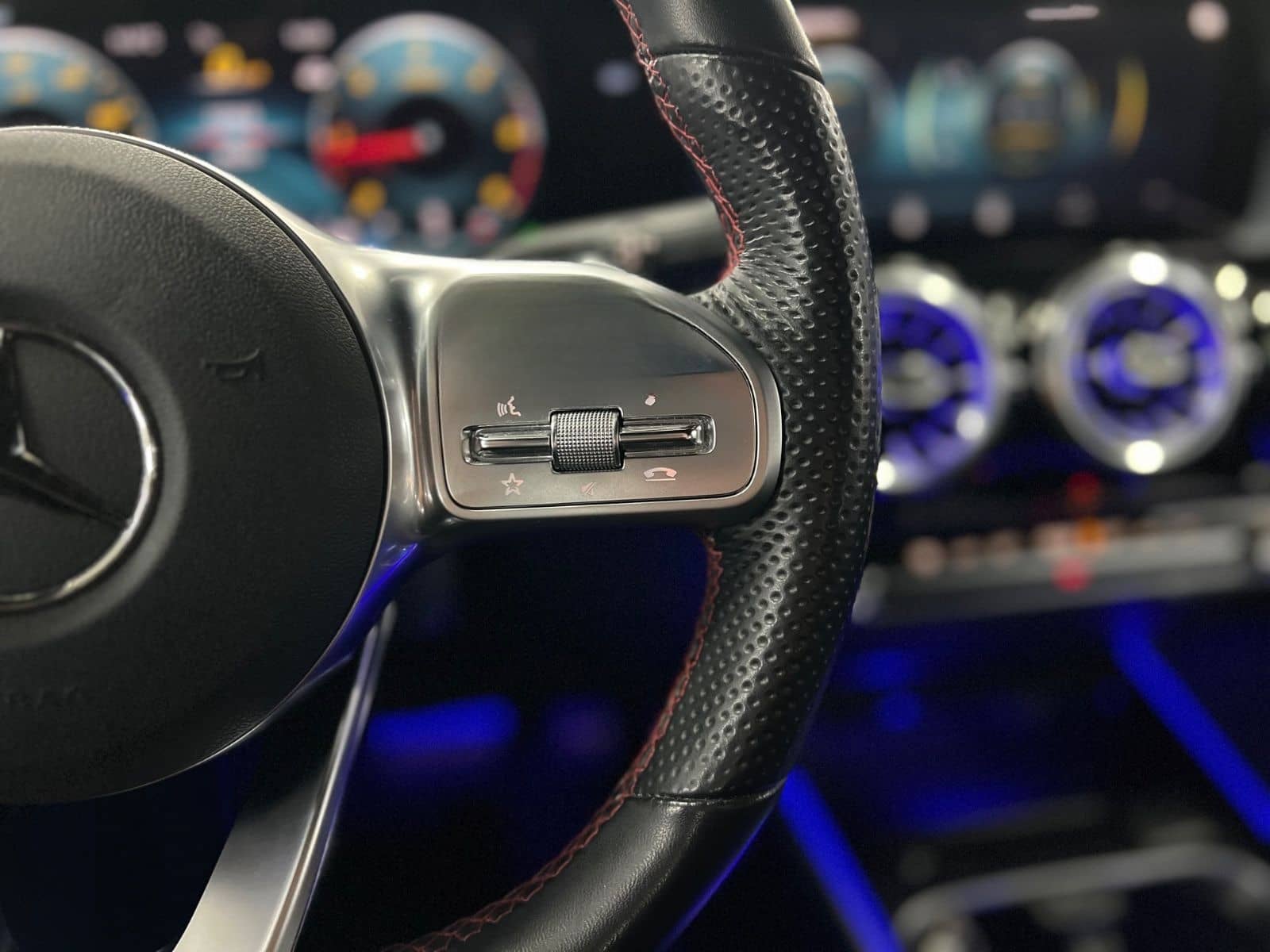 Mercedes-Benz GLB 200 d AMG Line Keyless+AMB+Spur+Halte+uvm... foto 25