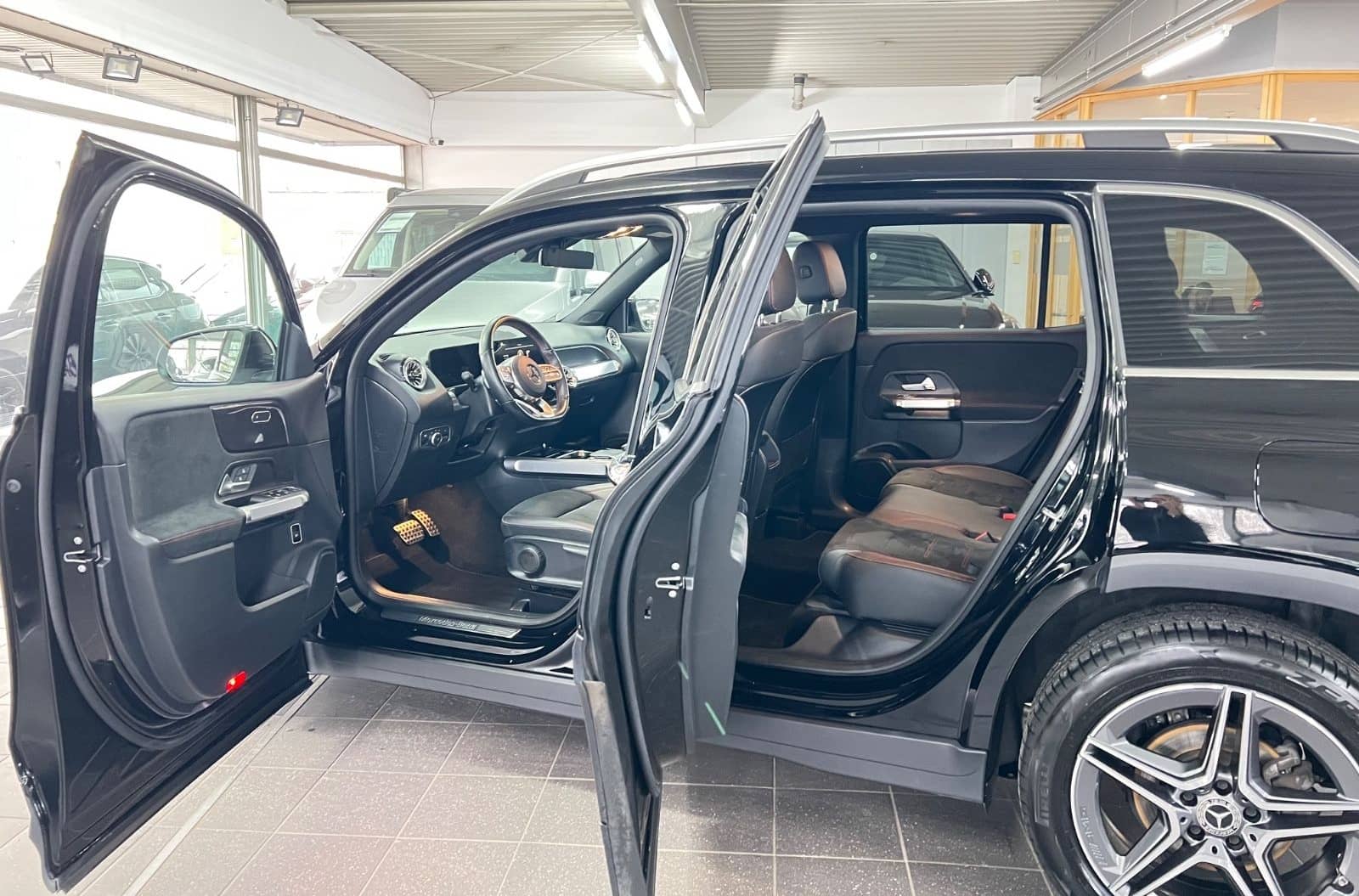 Mercedes-Benz GLB 200 d AMG Line Keyless+AMB+Spur+Halte+uvm... foto 7