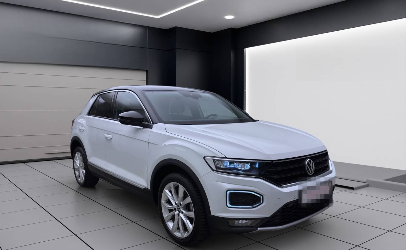 Volkswagen T-Roc 1.5 TSI SPORT AHK PDC LED SITZHZG foto 6