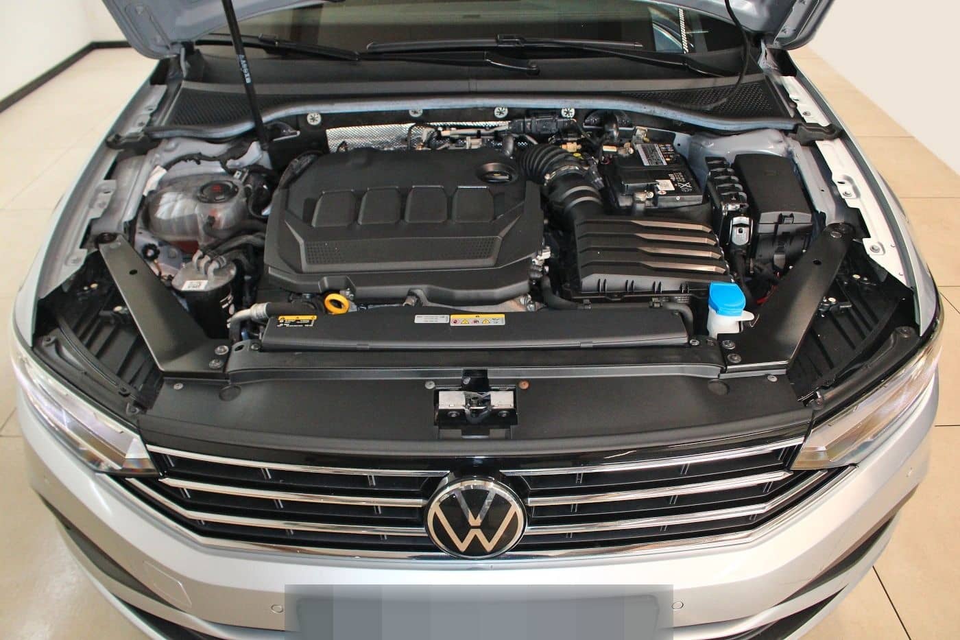 Volkswagen Passat Variant 2.0 TDI AHK|ACC|RCam|SHZ|NAV|APP foto 7