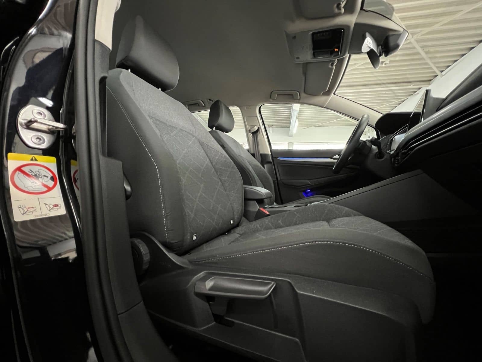 Volkswagen Golf VIII 2.0 TDI Var. Life III VIELE PAKETE III foto 17