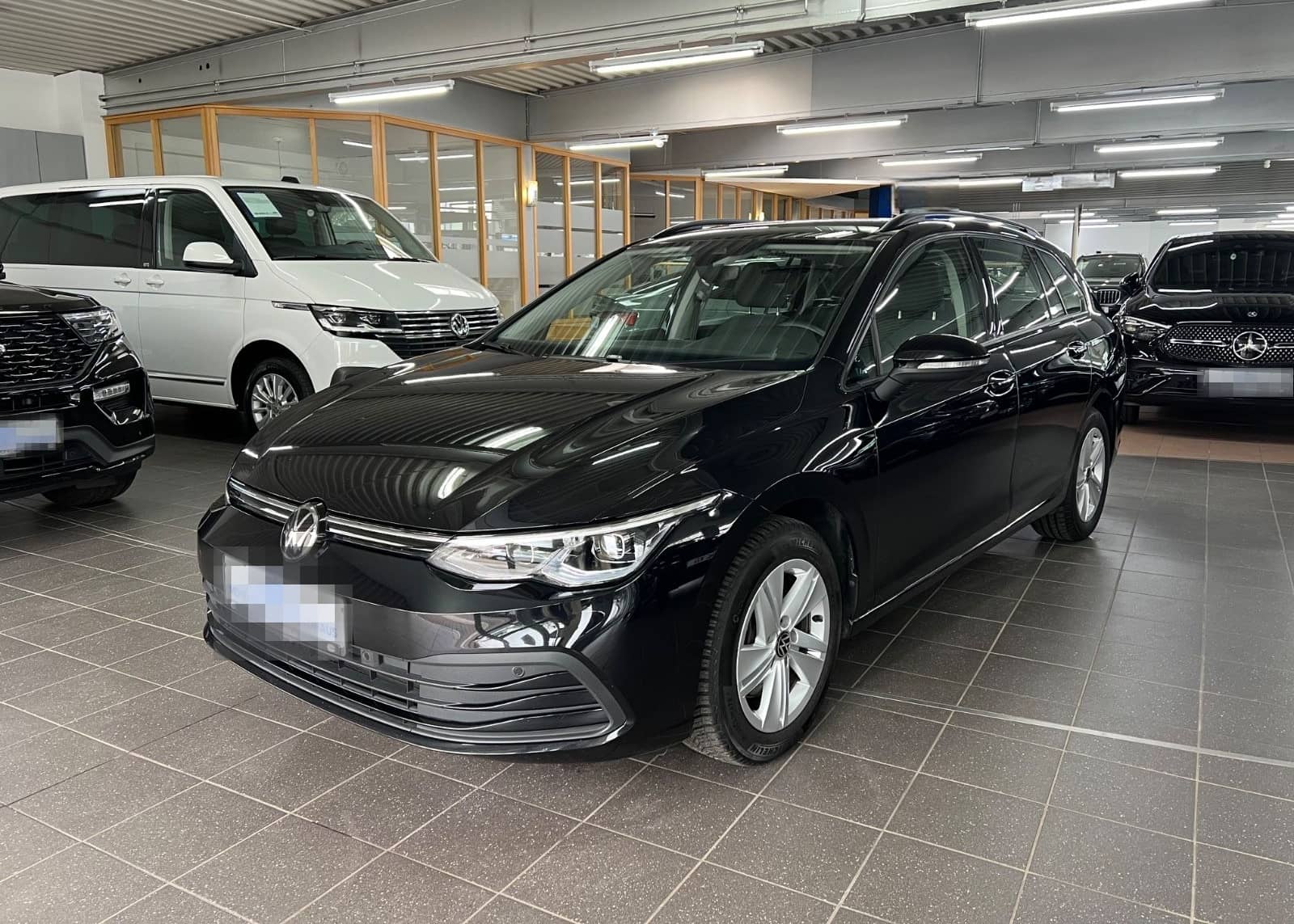 Volkswagen Golf VIII 2.0 TDI Var. Life III VIELE PAKETE III foto 5