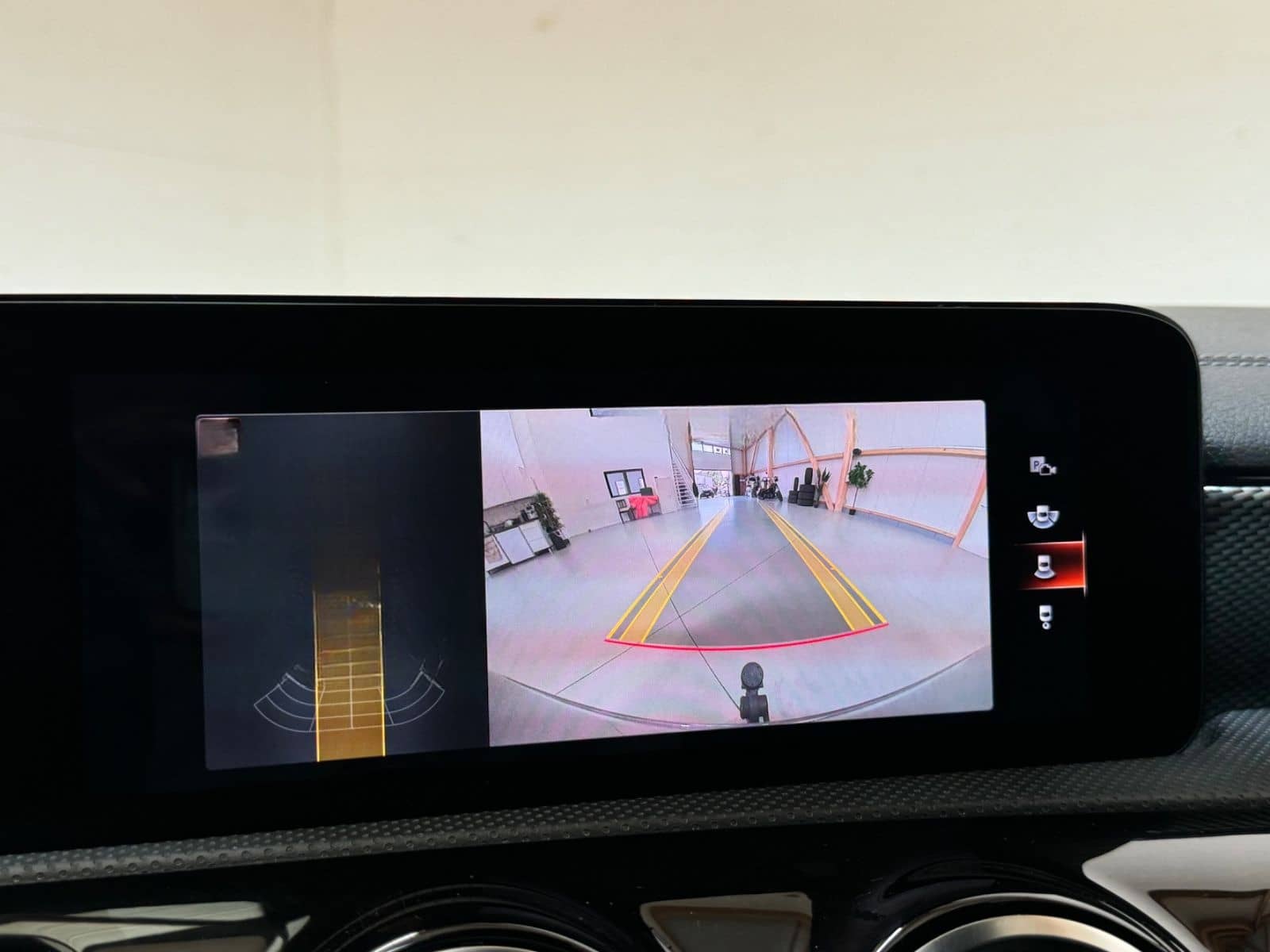 Mercedes-Benz CLA 250 e SB PROGR.-BURMESTER-KAM-SIDE-WIDE-AHK foto 15