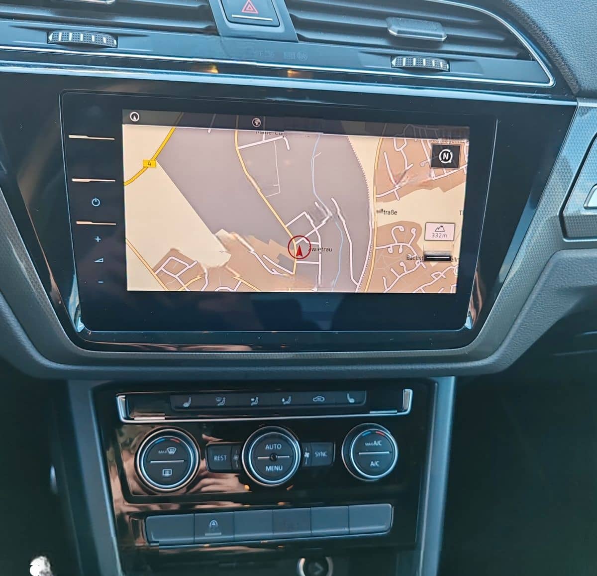 Volkswagen Touran Join 7 Sitze - NAVI- HU NEU foto 15