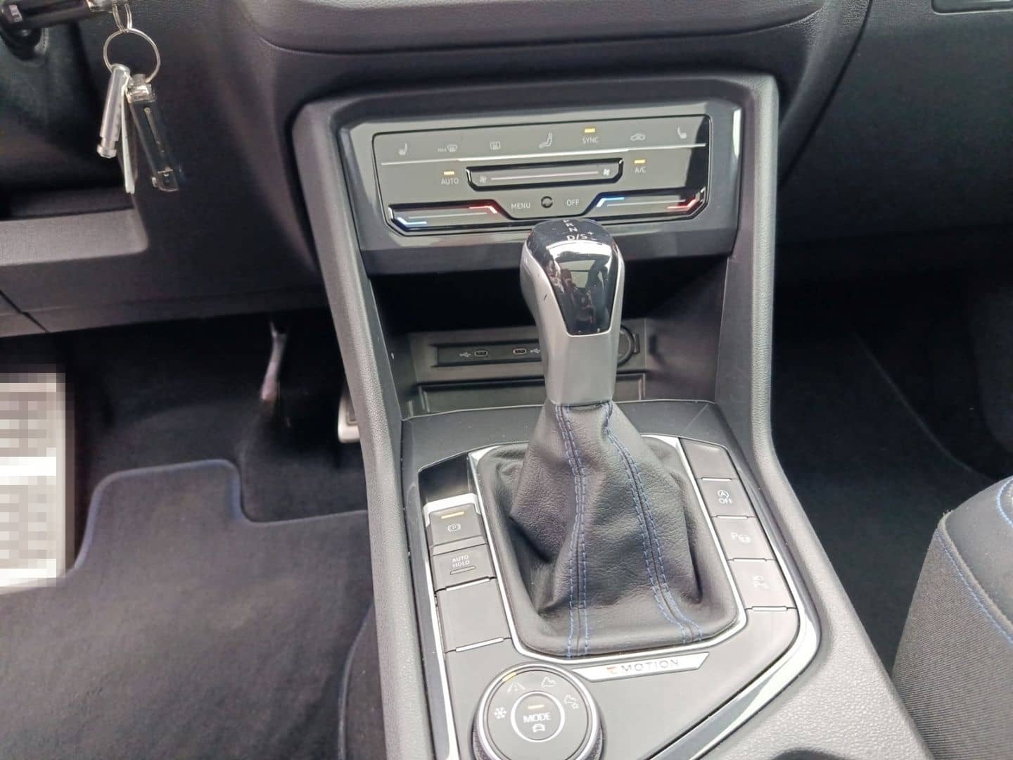 Volkswagen Tiguan R 2.0 TSI 4Motion+PDC+Sitzhzg+Ahk foto 11