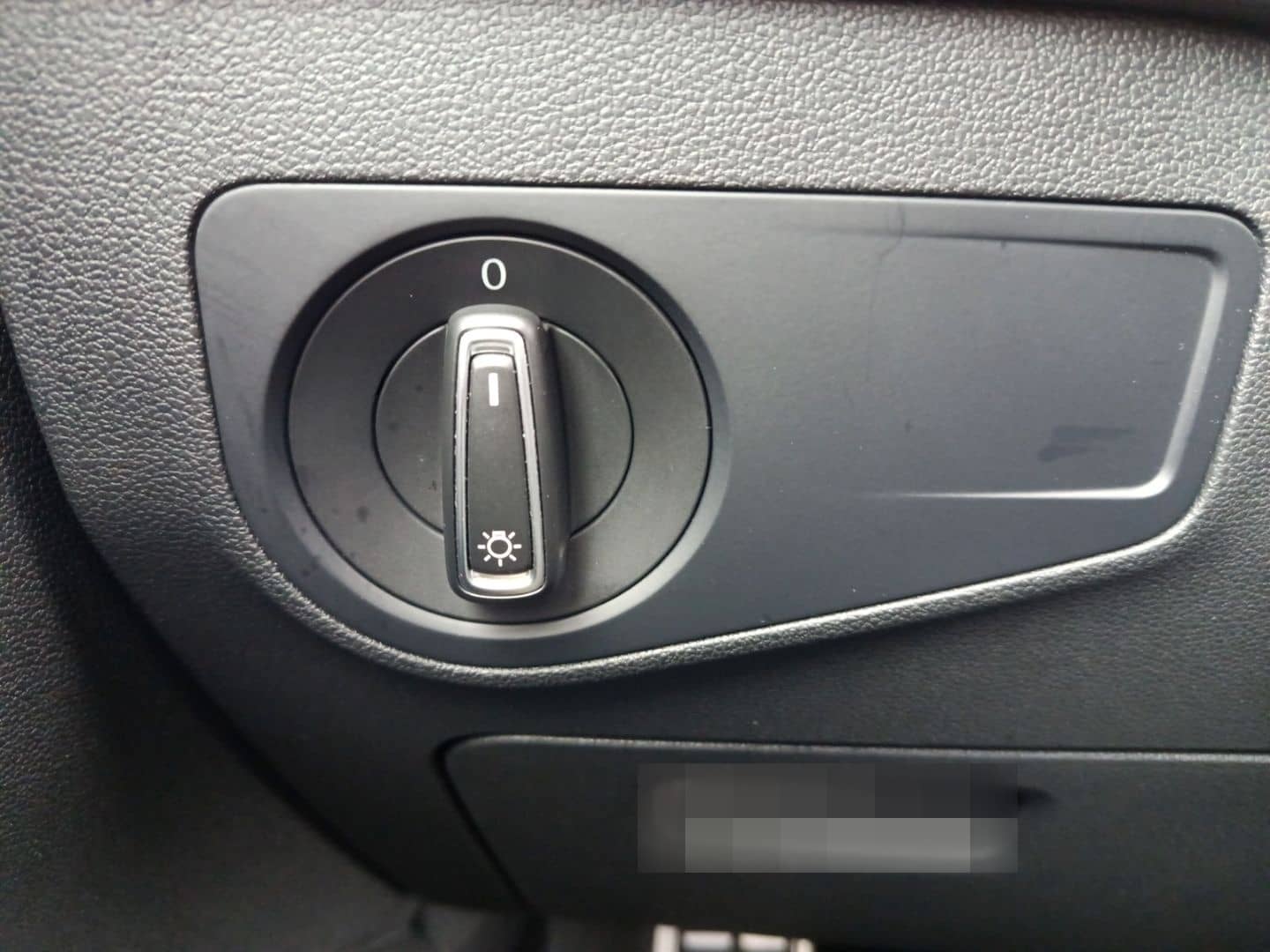 Volkswagen Tiguan R 2.0 TSI 4Motion+PDC+Sitzhzg+Ahk foto 16