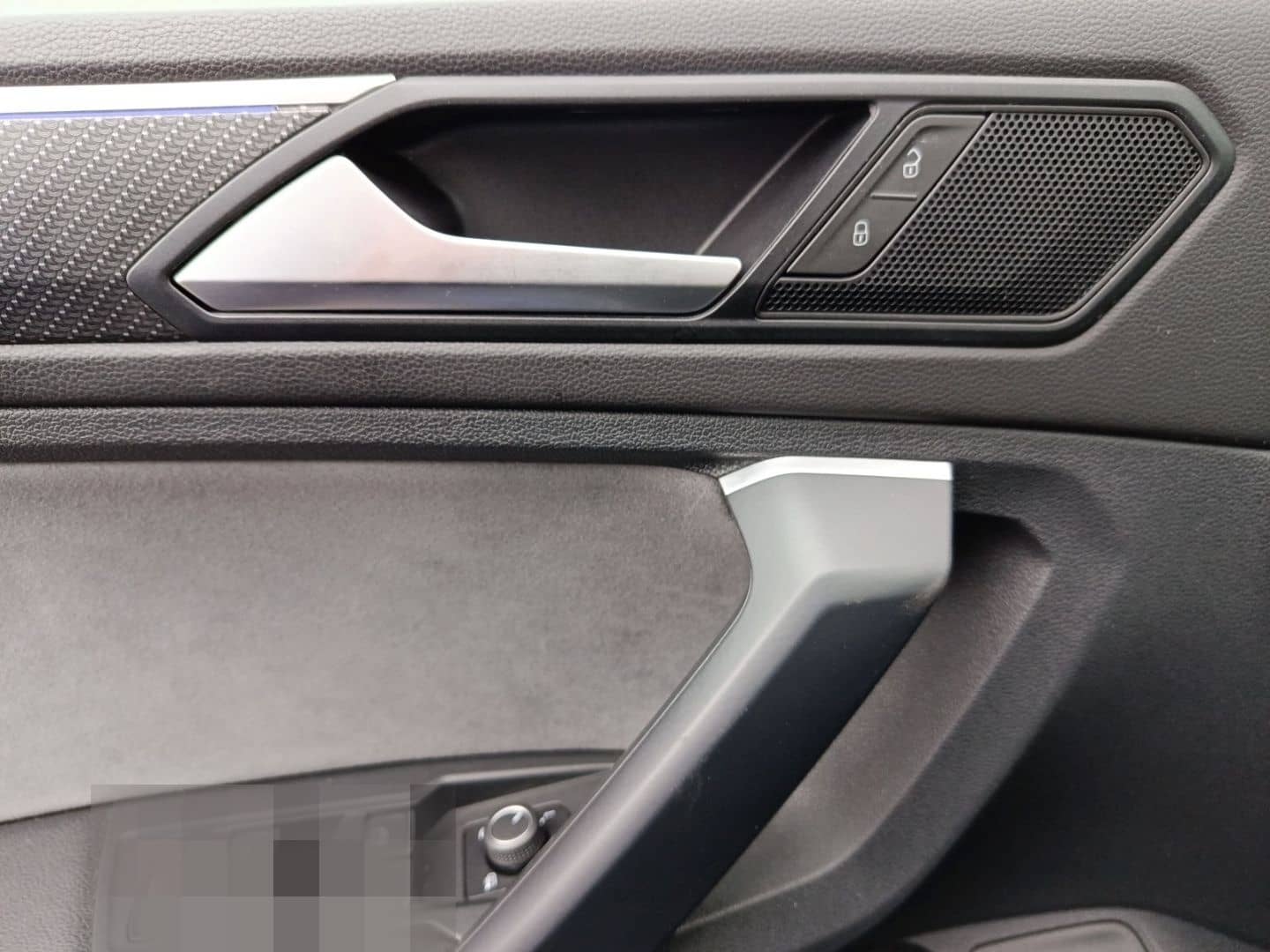 Volkswagen Tiguan R 2.0 TSI 4Motion+PDC+Sitzhzg+Ahk foto 18