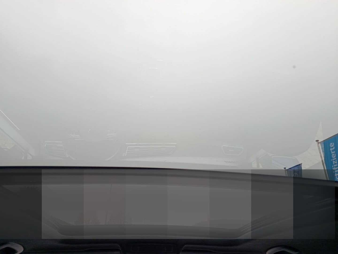 Volkswagen Tiguan R 2.0 TSI 4Motion+PDC+Sitzhzg+Ahk foto 22