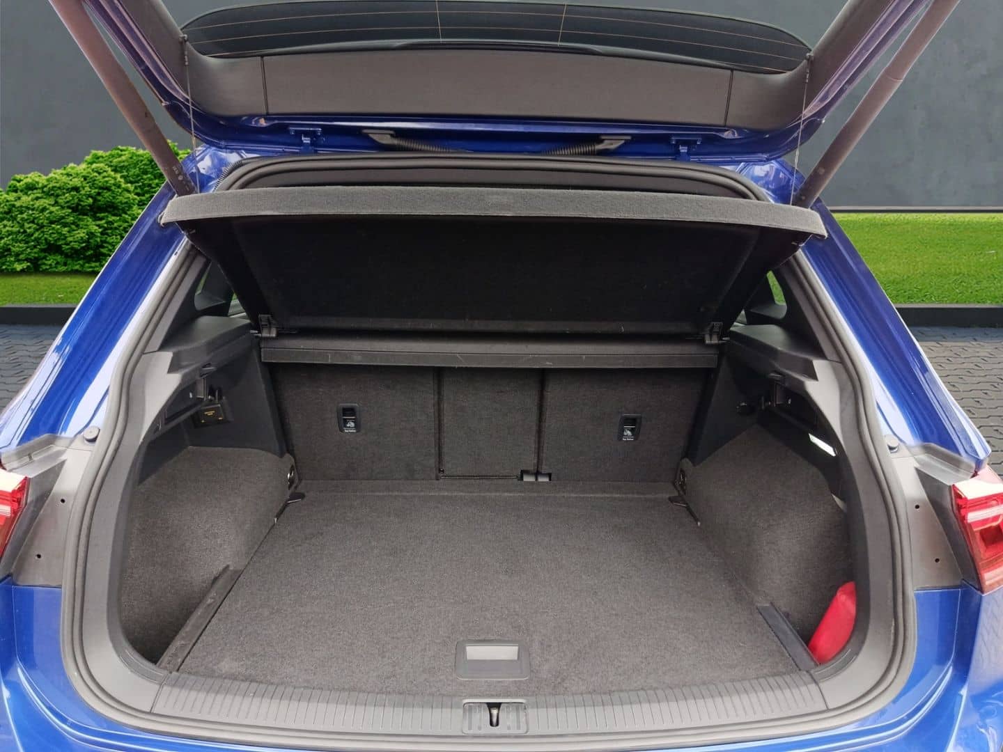 Volkswagen Tiguan R 2.0 TSI 4Motion+PDC+Sitzhzg+Ahk foto 5