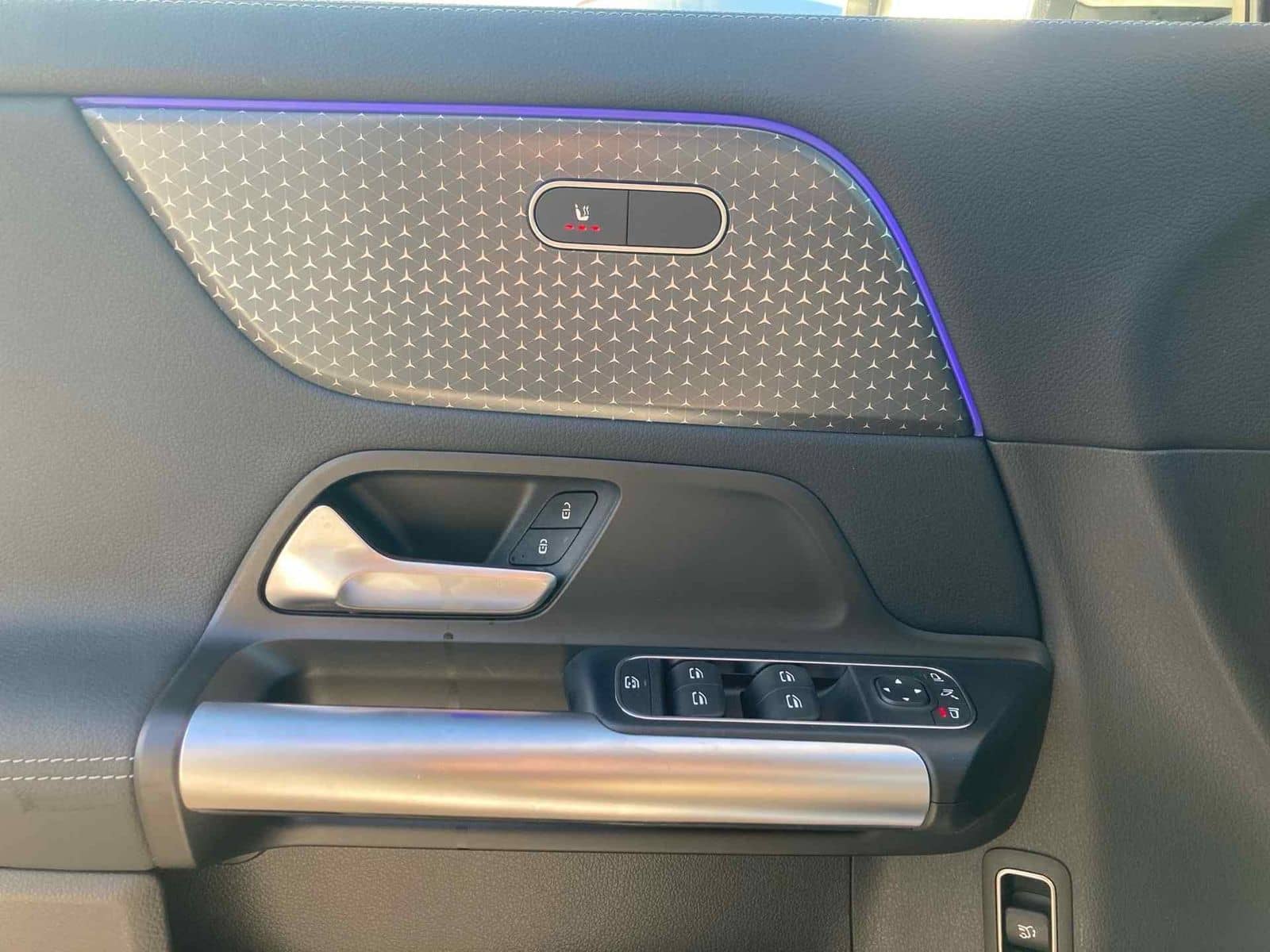 Mercedes-Benz GLA 200 Progressive AdvPlus+360+M-BEAM+Distr+Key foto 15