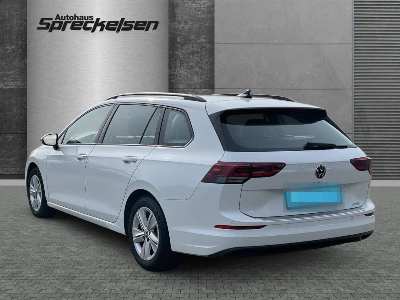 Volkswagen Golf VIII Variant 1.5 eTSI++Life++Aut.++Navi++LE foto 3