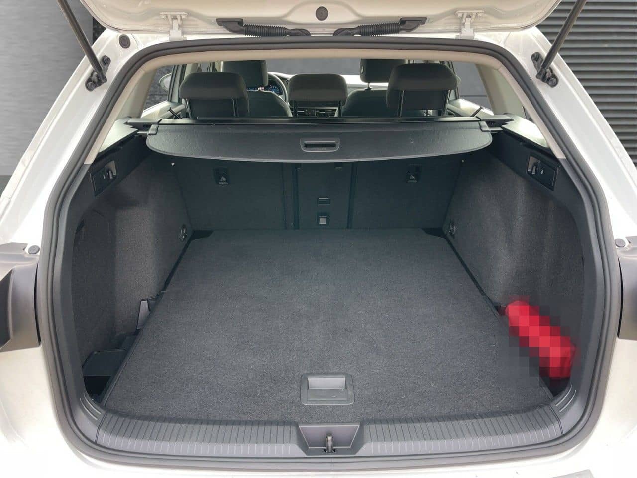 Volkswagen Golf VIII Variant 1.5 eTSI++Life++Aut.++Navi++LE foto 8