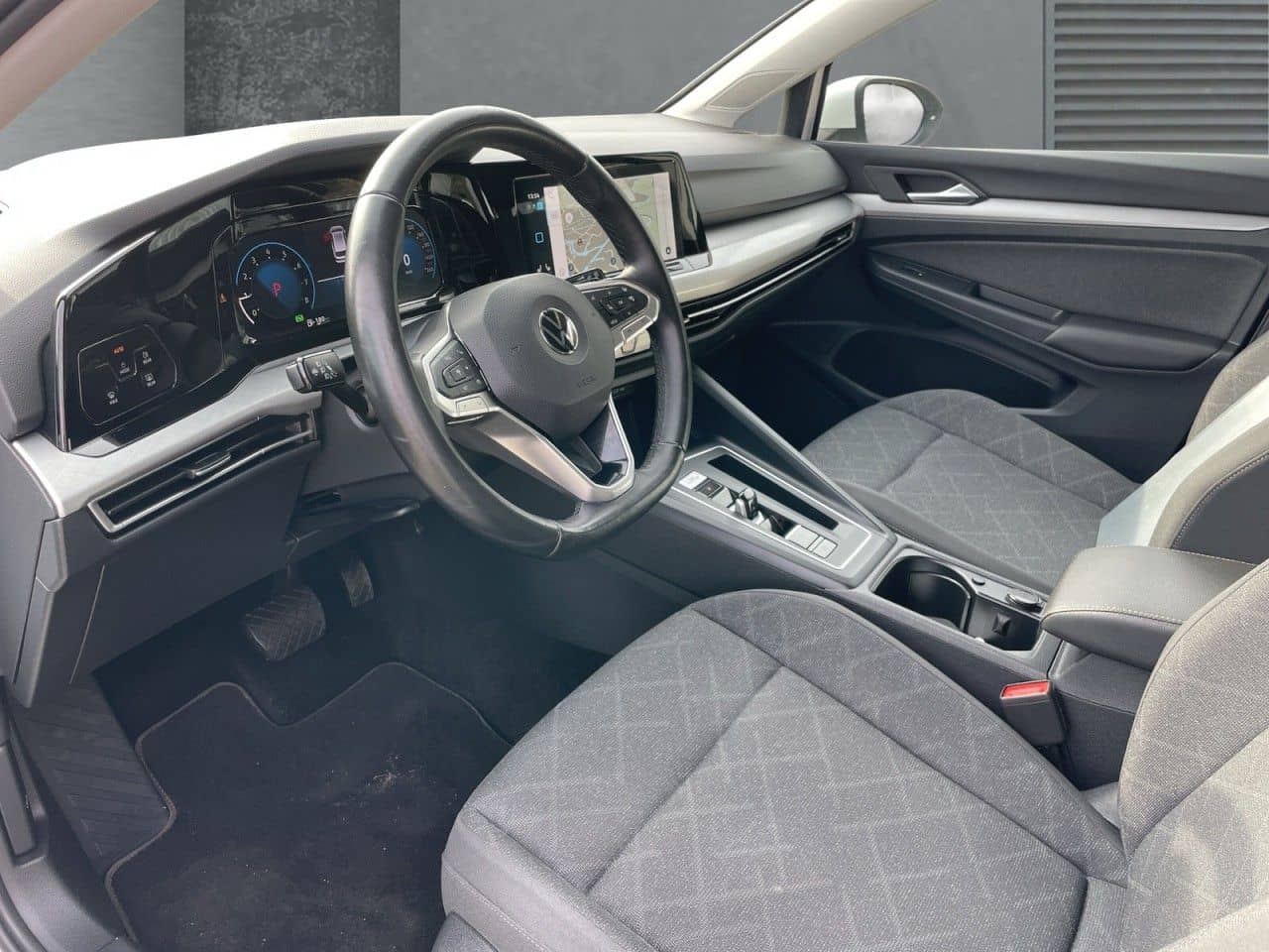 Volkswagen Golf VIII Variant 1.5 eTSI++Life++Aut.++Navi++LE foto 9