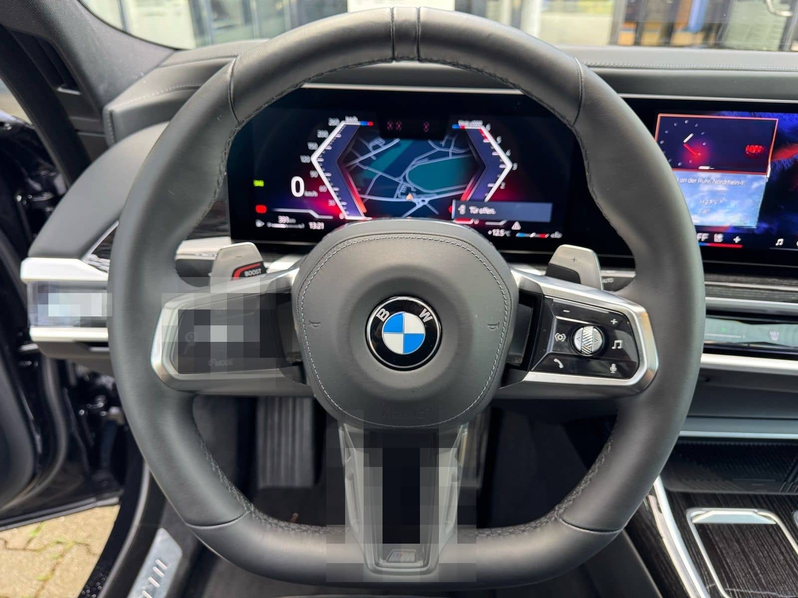 BMW 740d xDrive M Sport PanoSky StHzg Autobahnas 21z foto 7