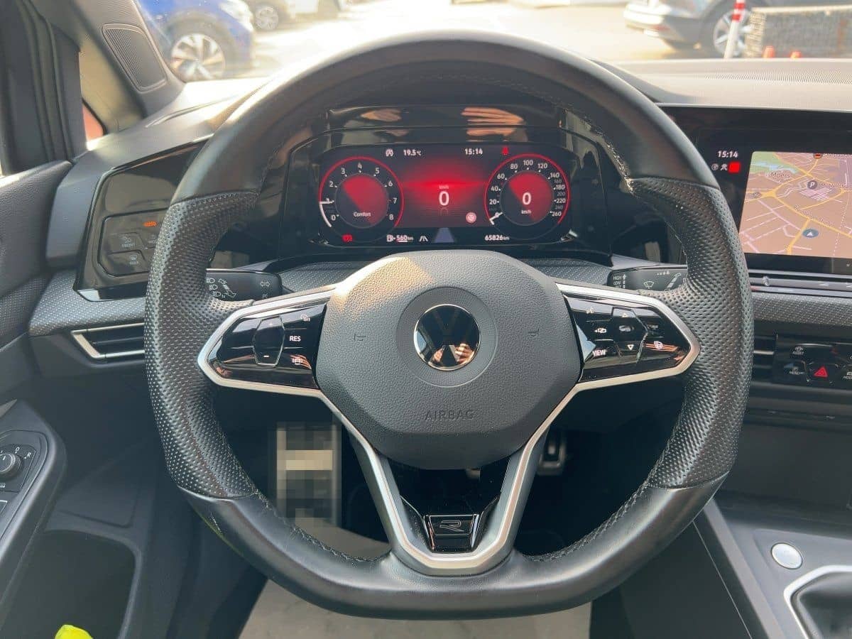 Volkswagen Golf VIII R-Line 1.5 TSI ACC+LED+NAVI+APP+RFK+SH foto 11