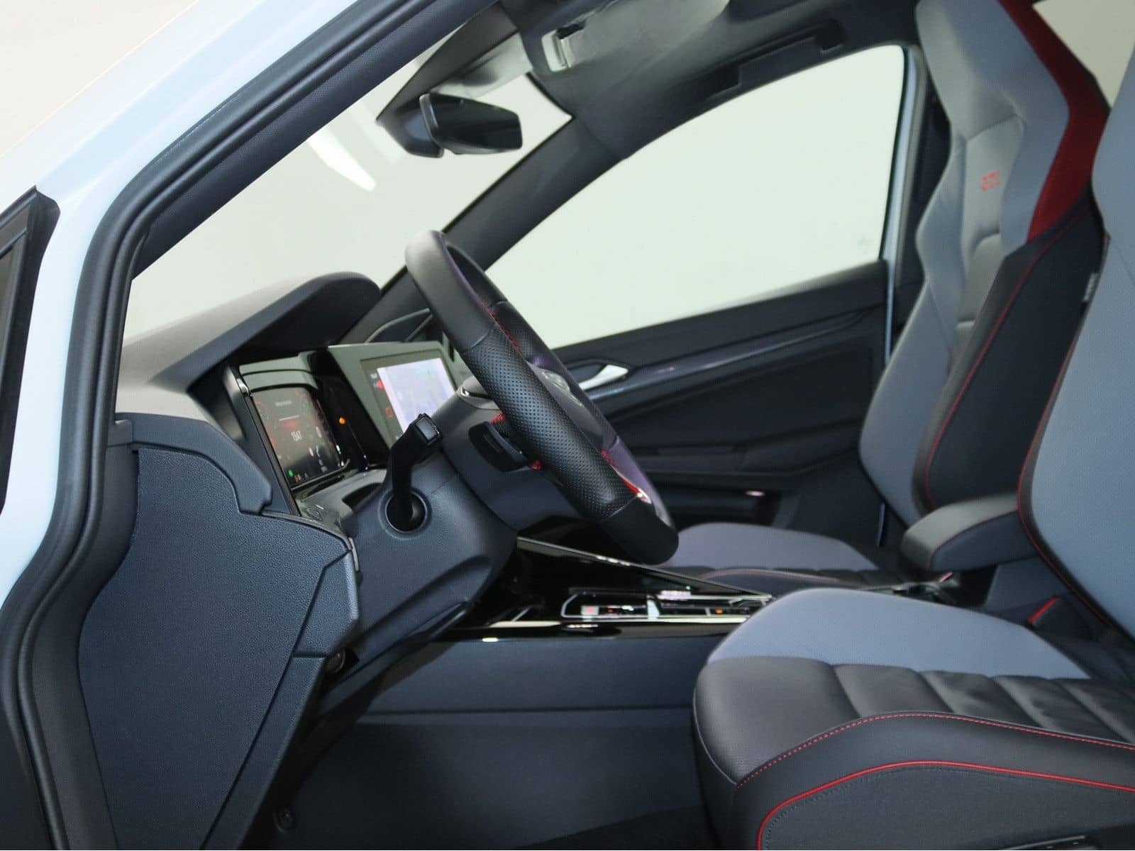 Volkswagen Golf VIII GTI Clubsport MATRIX-LED PANO ACC NAVI foto 13