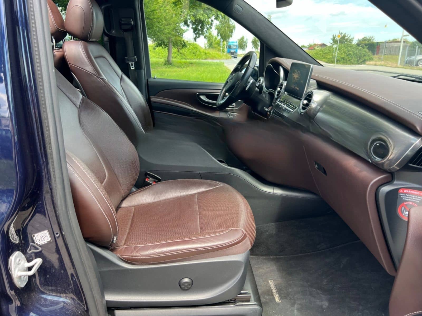 Mercedes-Benz V 250 d EXCLUSIVE EDITION 4MATIC  Panorama AMG foto 11