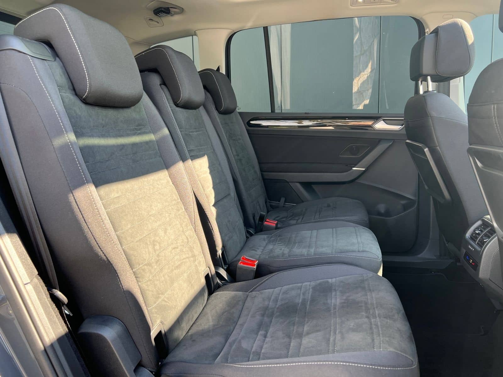 Volkswagen Touran Highline 2.0 TDI DSG *AHK, LED, 7 Sitze, foto 13